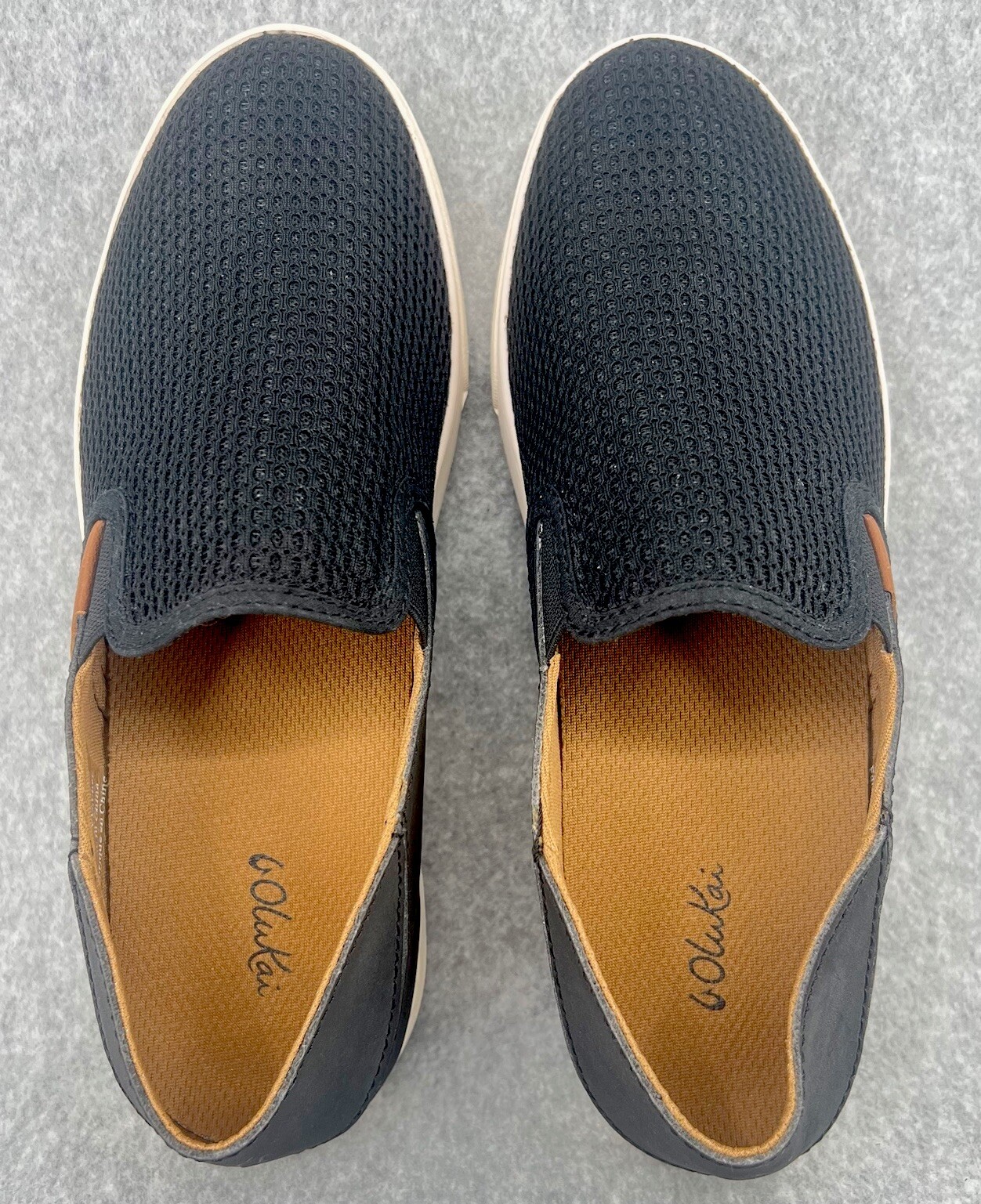 OLUKAI Pehuea Shoes Womens Size 9.5 Slip On Sneakers Black Mesh Comfort Loafers