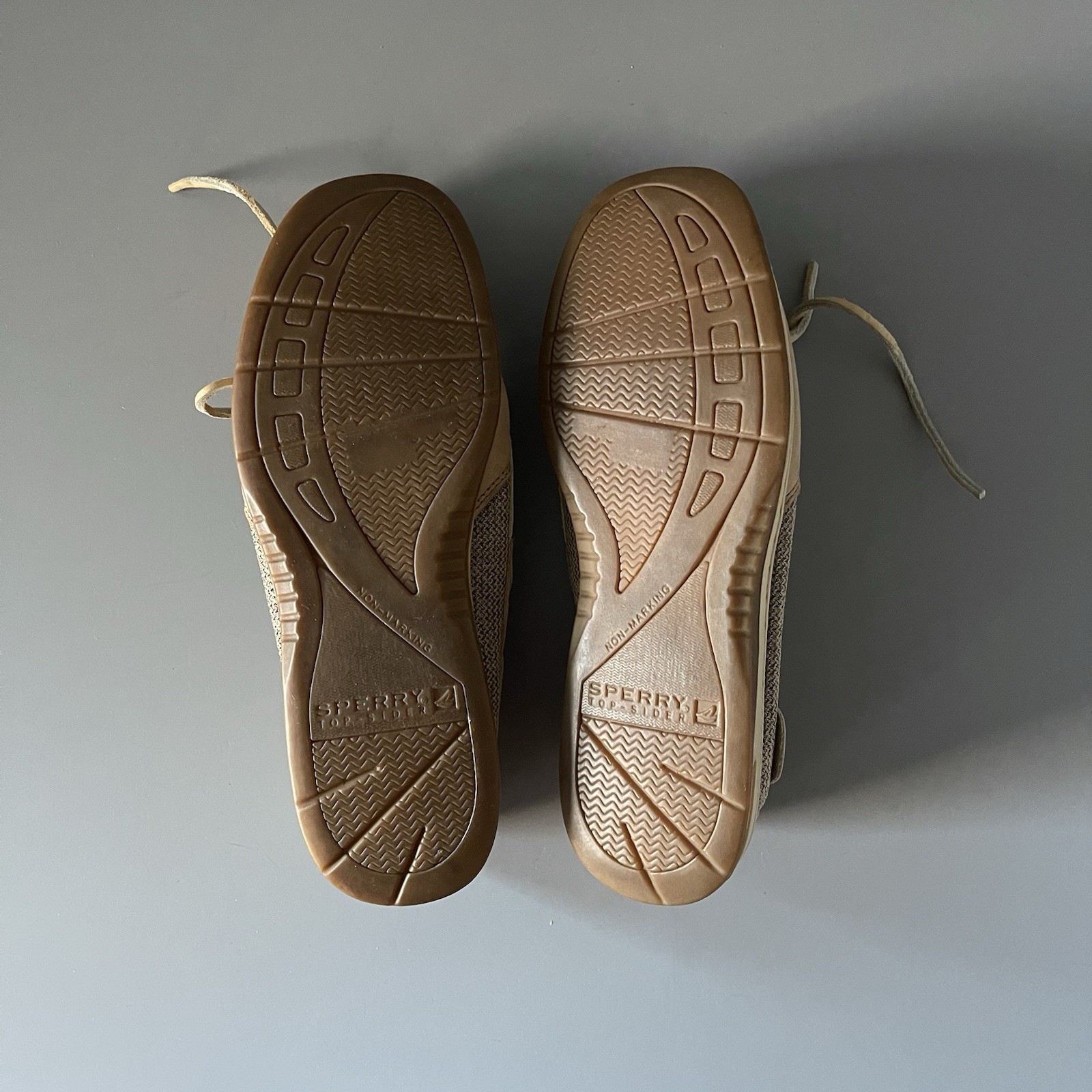 Urban Outfitters Sperry Bluefish Boat Shoe 8.5 Moc Boho Travel Comfort Leather
