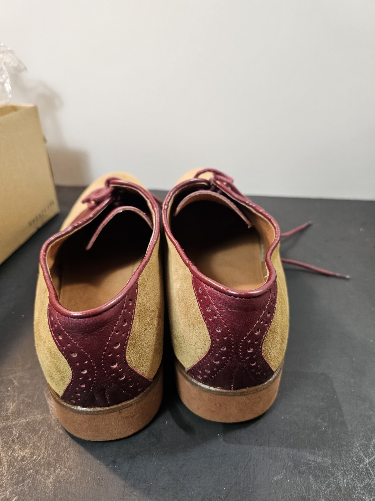 G.H. Bass & Co. Emmie Saddle Womens 9 M Shoes Suede Leather Tan Combo