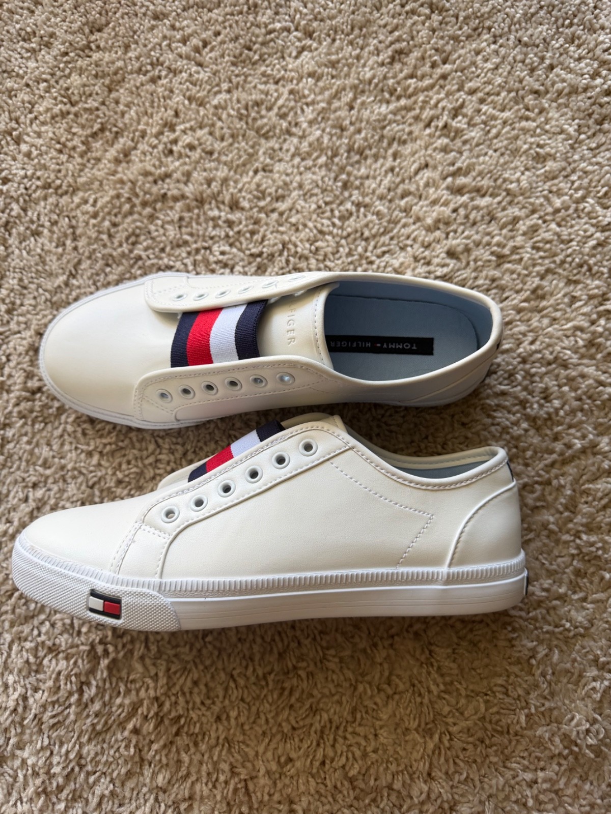 New TOMMY HILFIGER Anni Casual Sneaker Women’s Size US 7.5 M White Multi