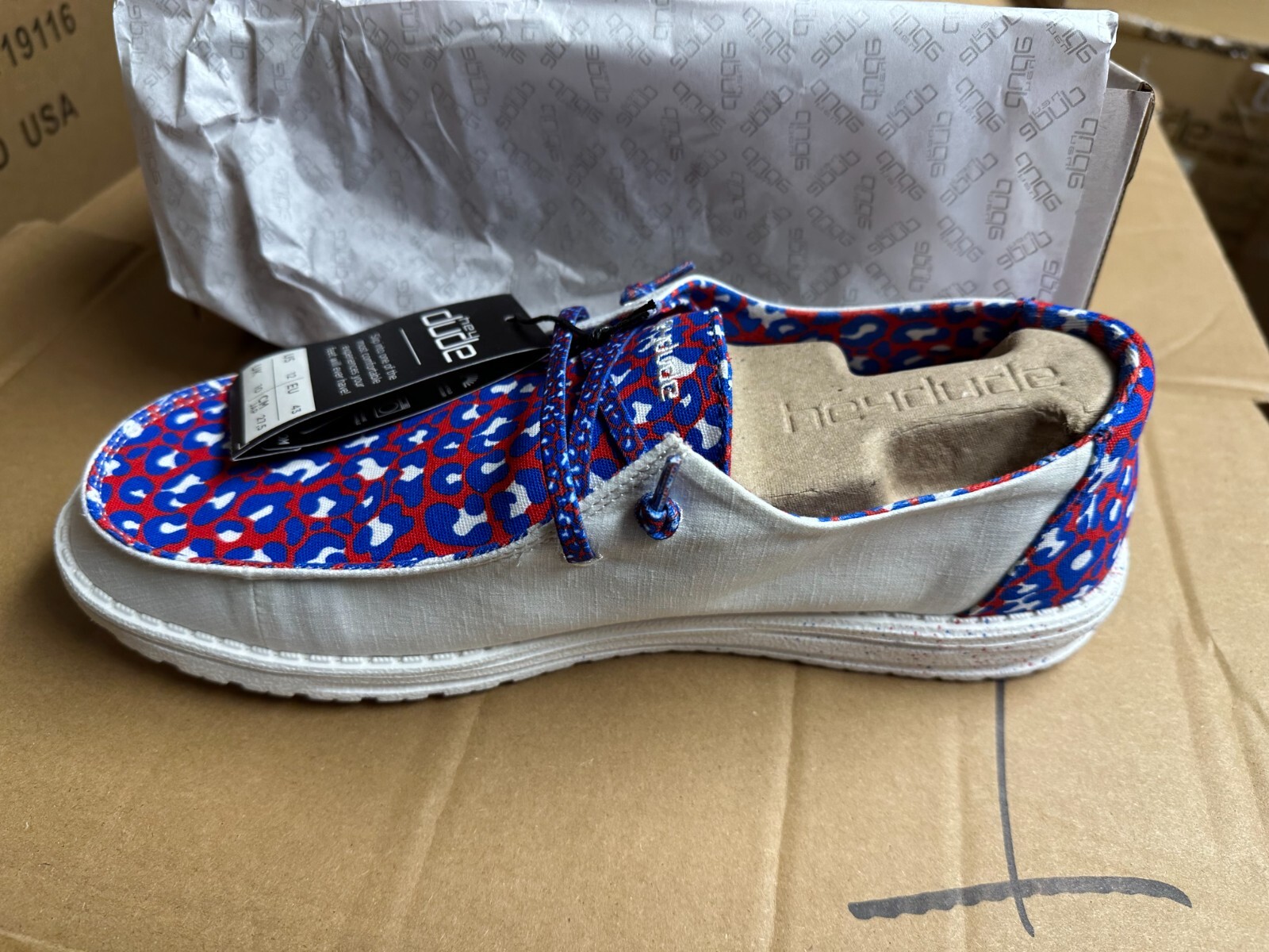 HEY DUDE WENDY LEO AMERICANA LADIES 12 MENS 10