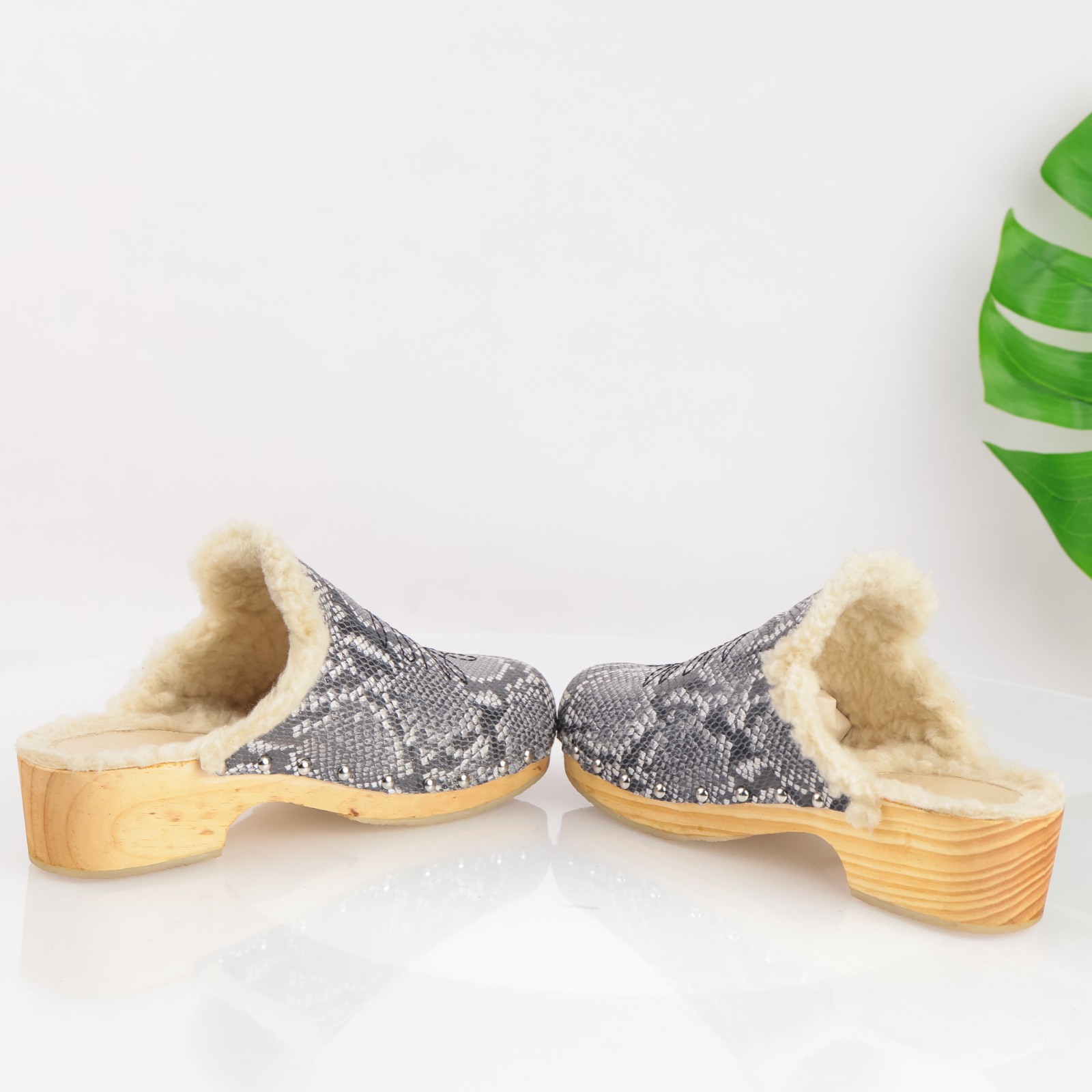Anthropologie Pilcro Womens Clog Size 10 Gray Snake Wooden Heel Sherpa Shoe Mule