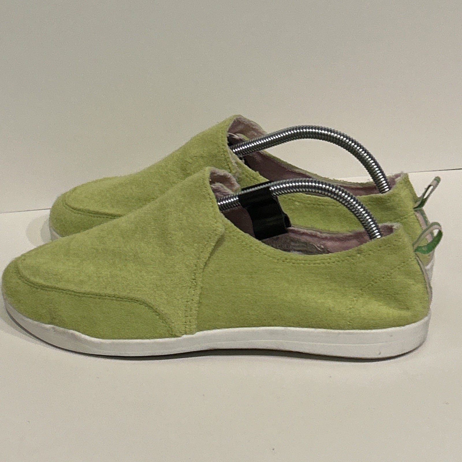 Vionic Beach Malibu Lime Green Terry Cloth Slip On Sneaker Vegan Women’s 10