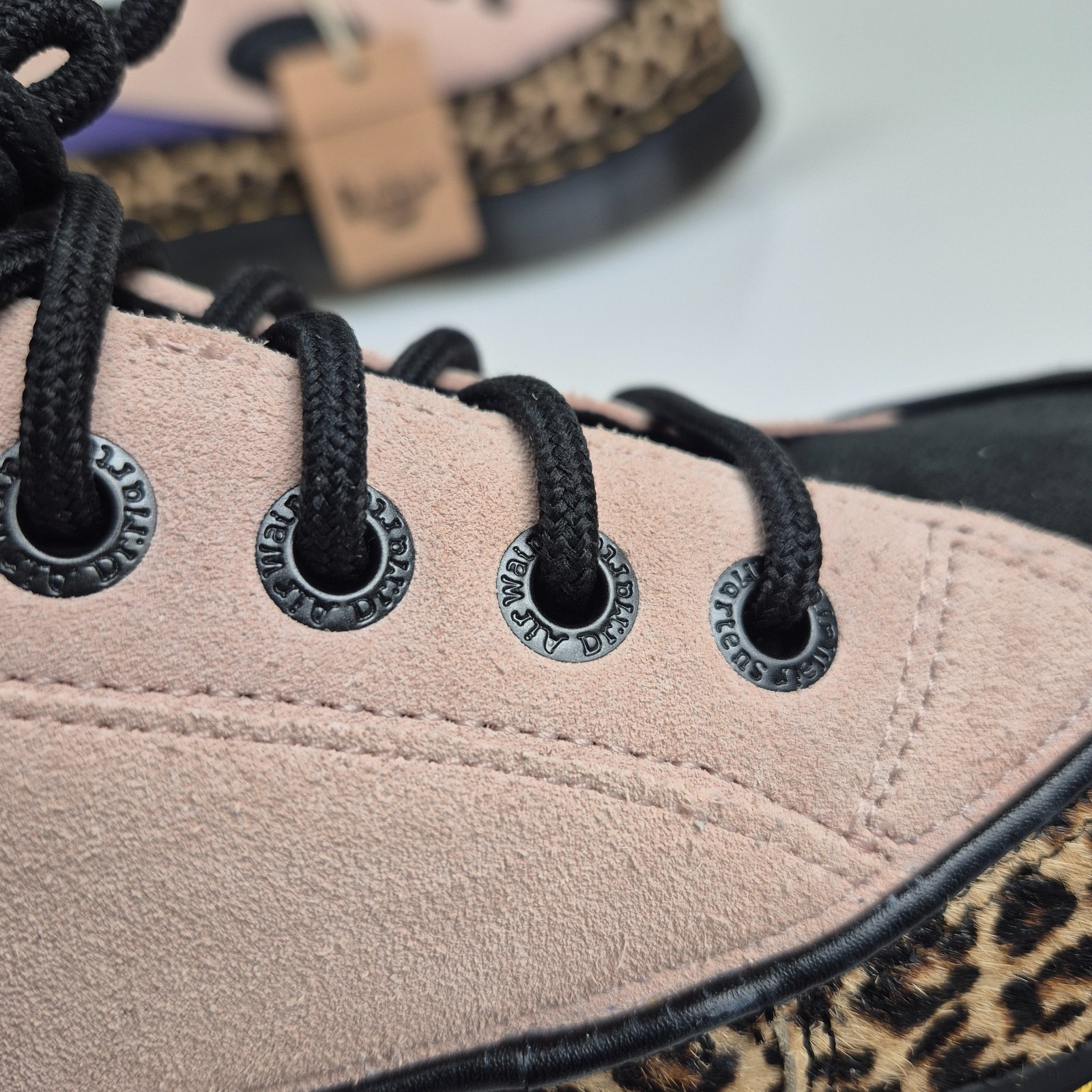 Dr. Martens BUZZ 5-Eye Leopard Spot Hair On & Suede Shoes Women’s Size 7 Print