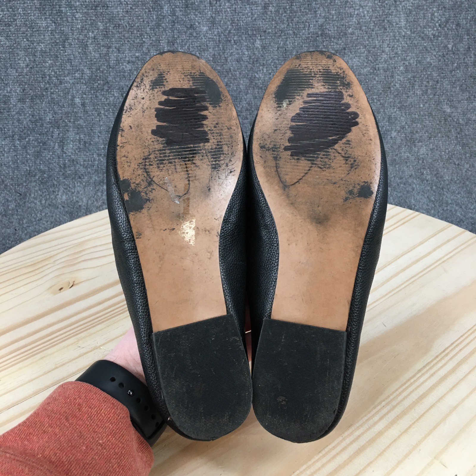GAP Shoes Womens 8 Casual Slip On Almond Toe Flat Mules Black Faux Leather