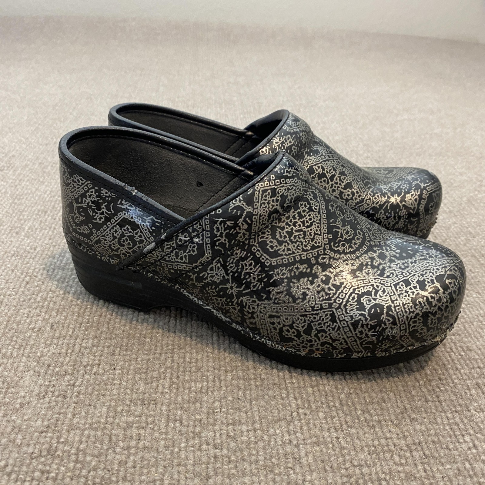 Dansko Clog Shoes Womens 6.5 (37) Black Leather Geometric Slip On Comfort Work