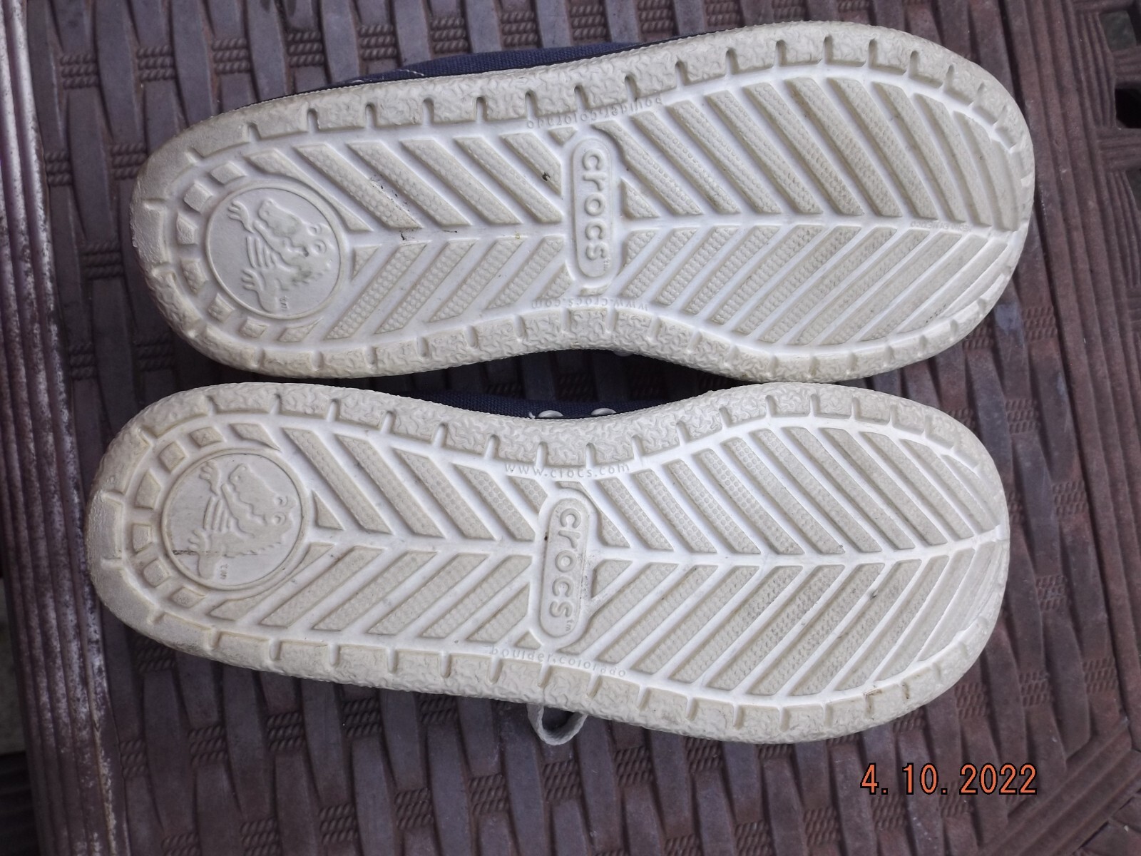 New St Johns Bay Sz 5 M Ecru Zip Suede Lightweight Tennis Shoe Activewear Shoes
