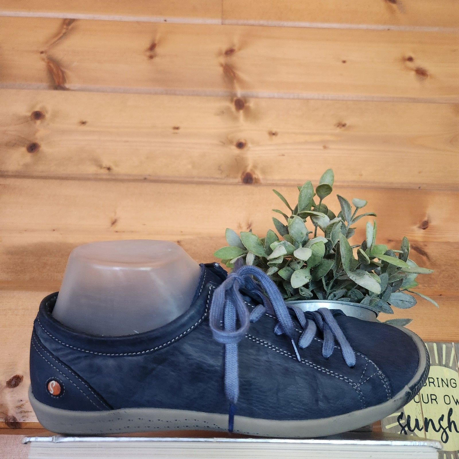 Softinos Fly London Isla Washed Navy Leather Fashion Sneaker Comfort Shoe Sz 42