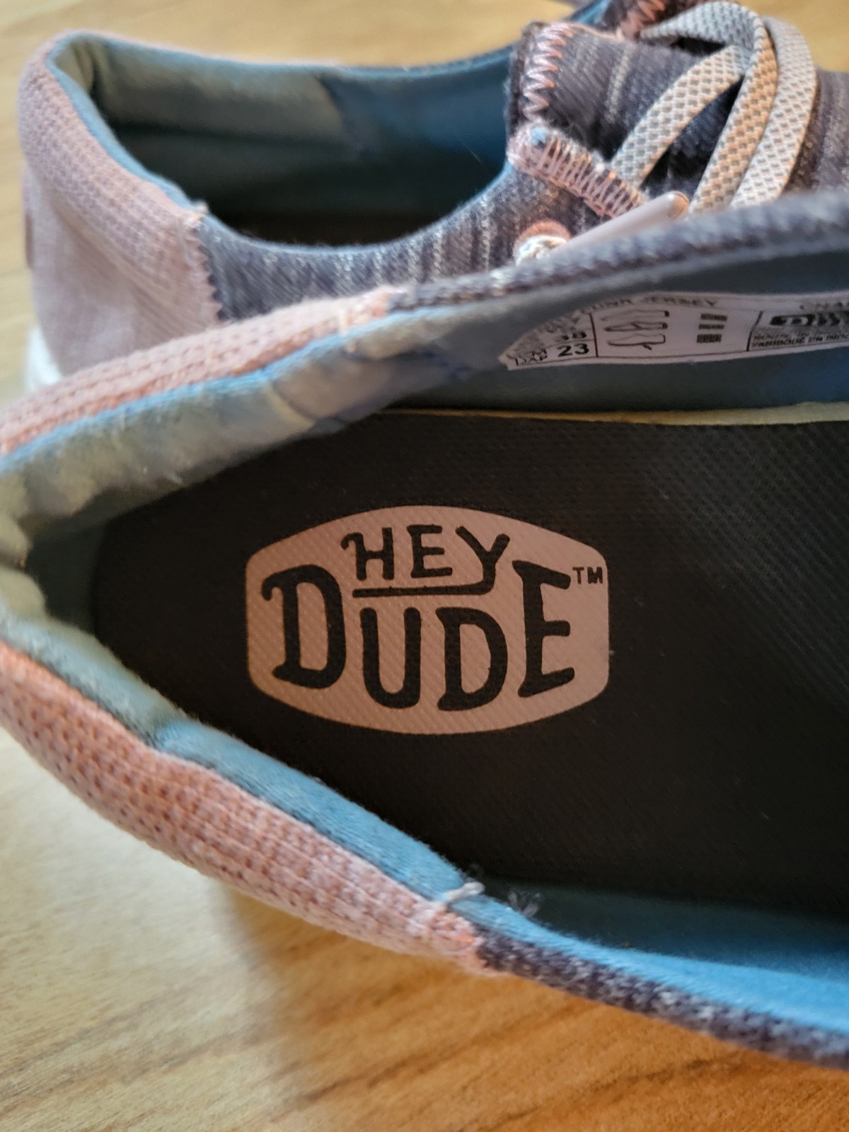 Wendy Funk Jersey, HEY DUDE Flats In Charcoal Gray Sz 7. VERY CLEAN Condition