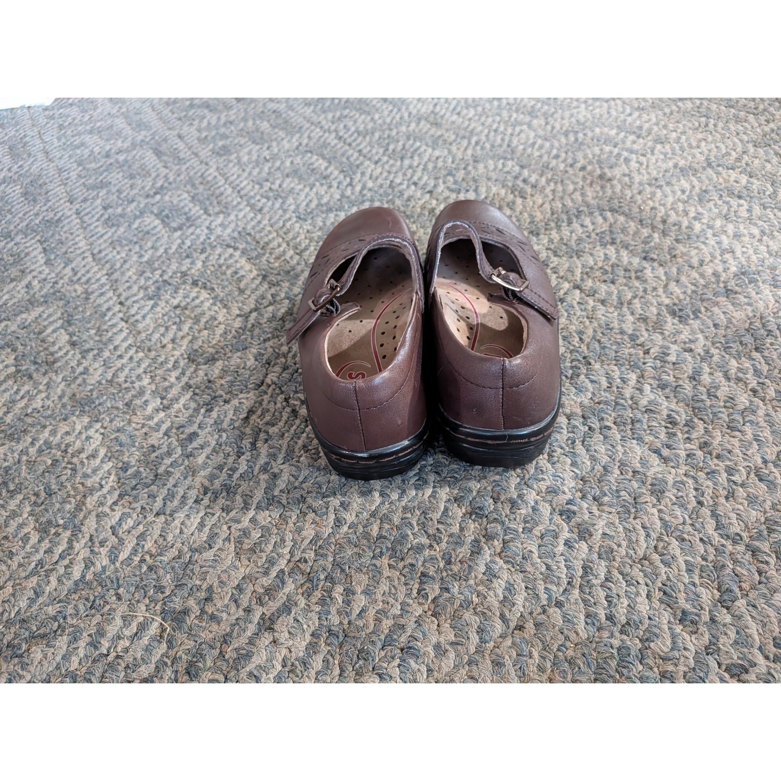 Klogs Brown Leather Mary Jane Laser Cut Clogs Shoes Womens Size 8M Comfort Work