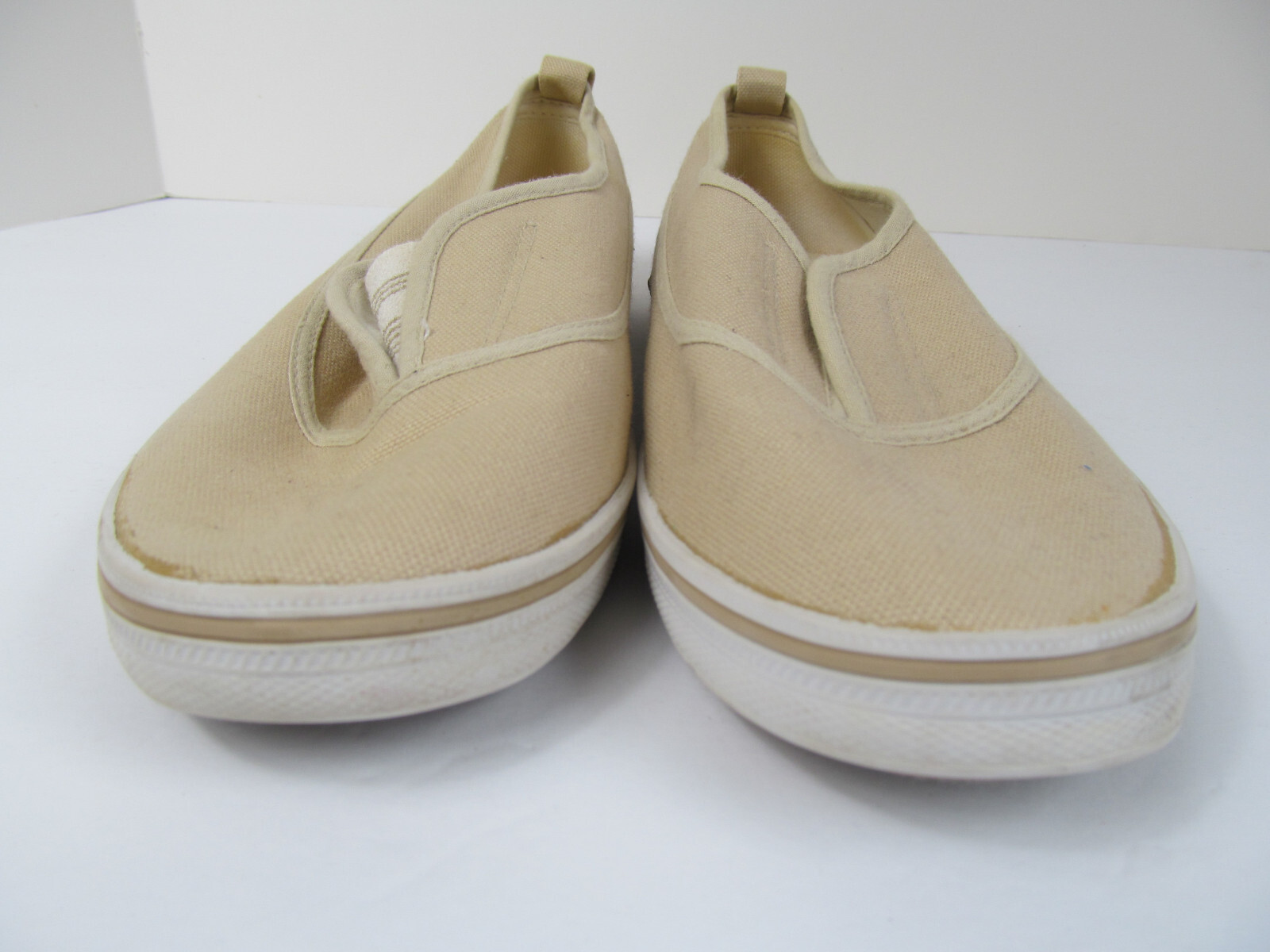 Vtg Womens Shoes Size 8.5 City Sneake Sneakers Slip on Tan Canvas Casual 1990s M
