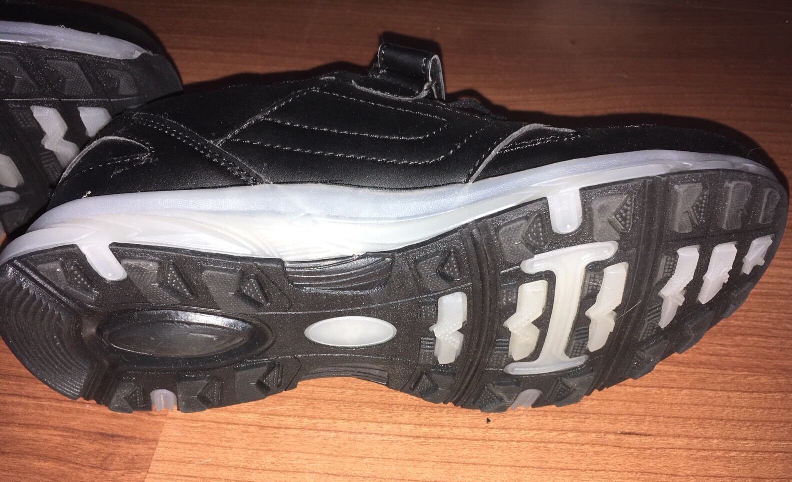 Black starlight (LED) shoes Size 37 (6.5 Us)