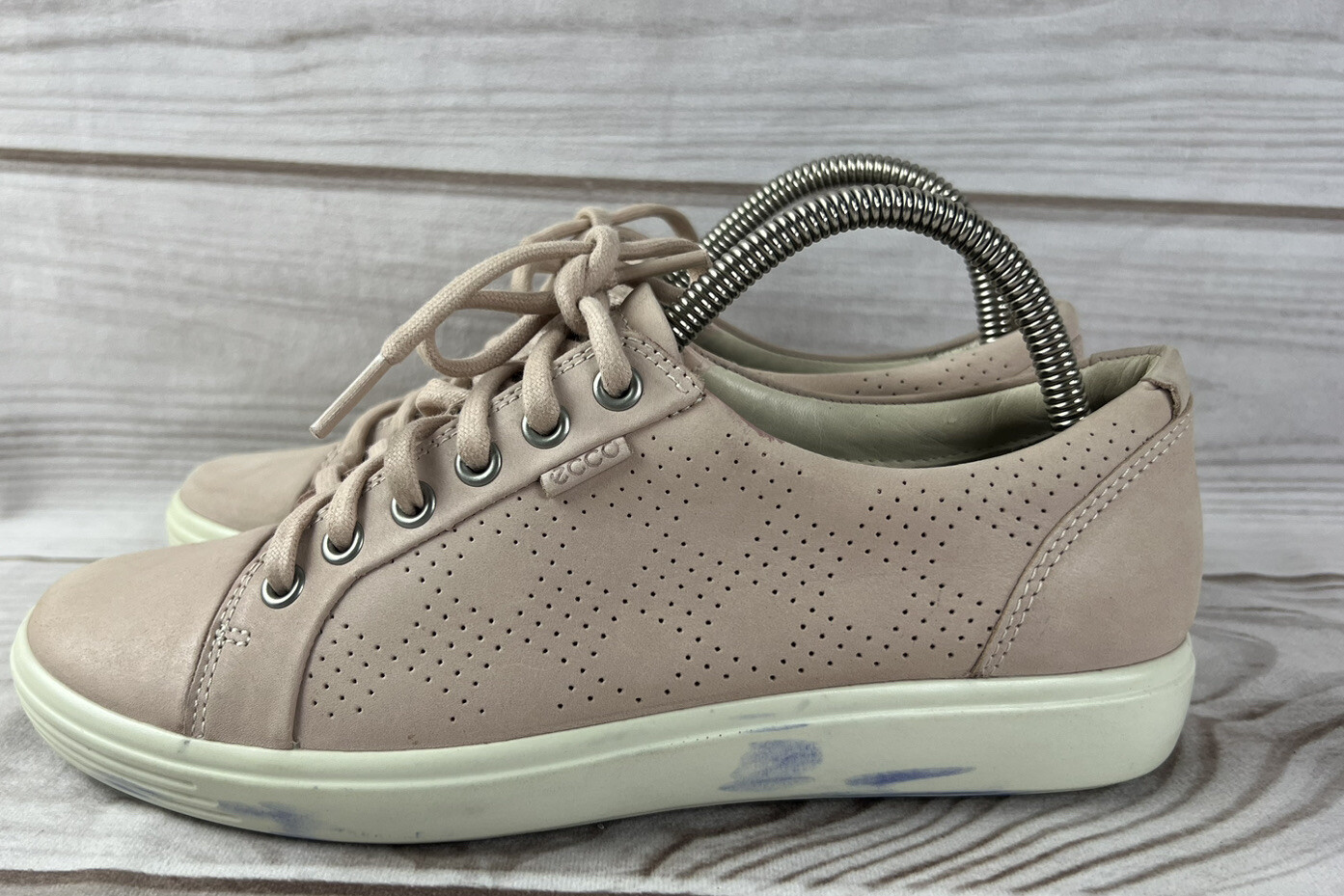 Ecco Women’s Sneaker Size 8 Blush Pink Nubuck Athletic Golf Walking Shoe EU 39