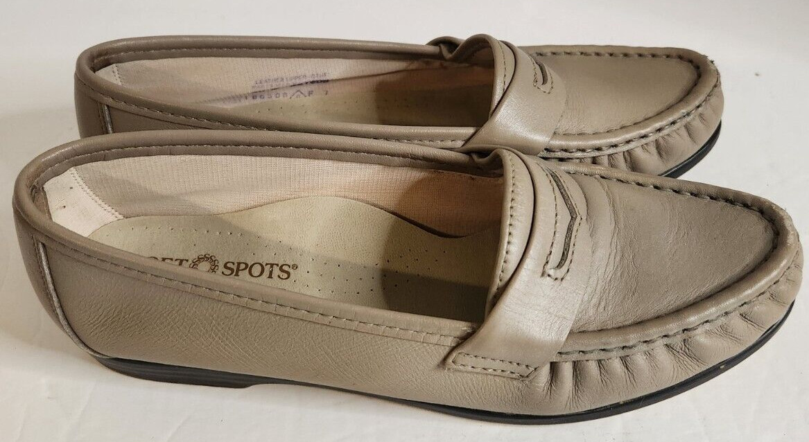 SOFTSPOTS WOMEN’S VENUS LITE BEIGE LEATHER SLIP-ON COMFORT LOAFERS SHOES 8.5/M