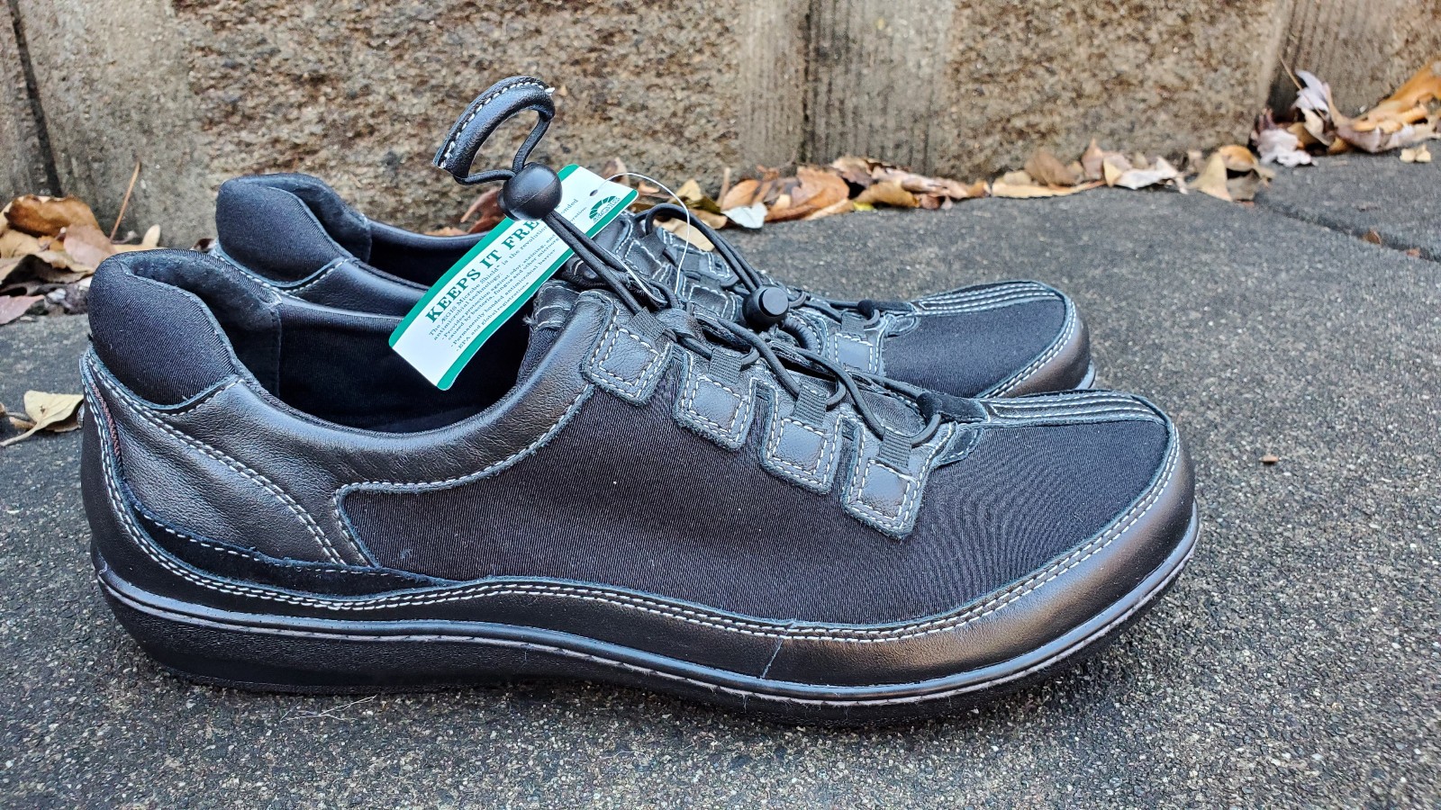 AETREX Berries Chrystal Blackberry Bungee Comfort shoes womens size 13 NEW