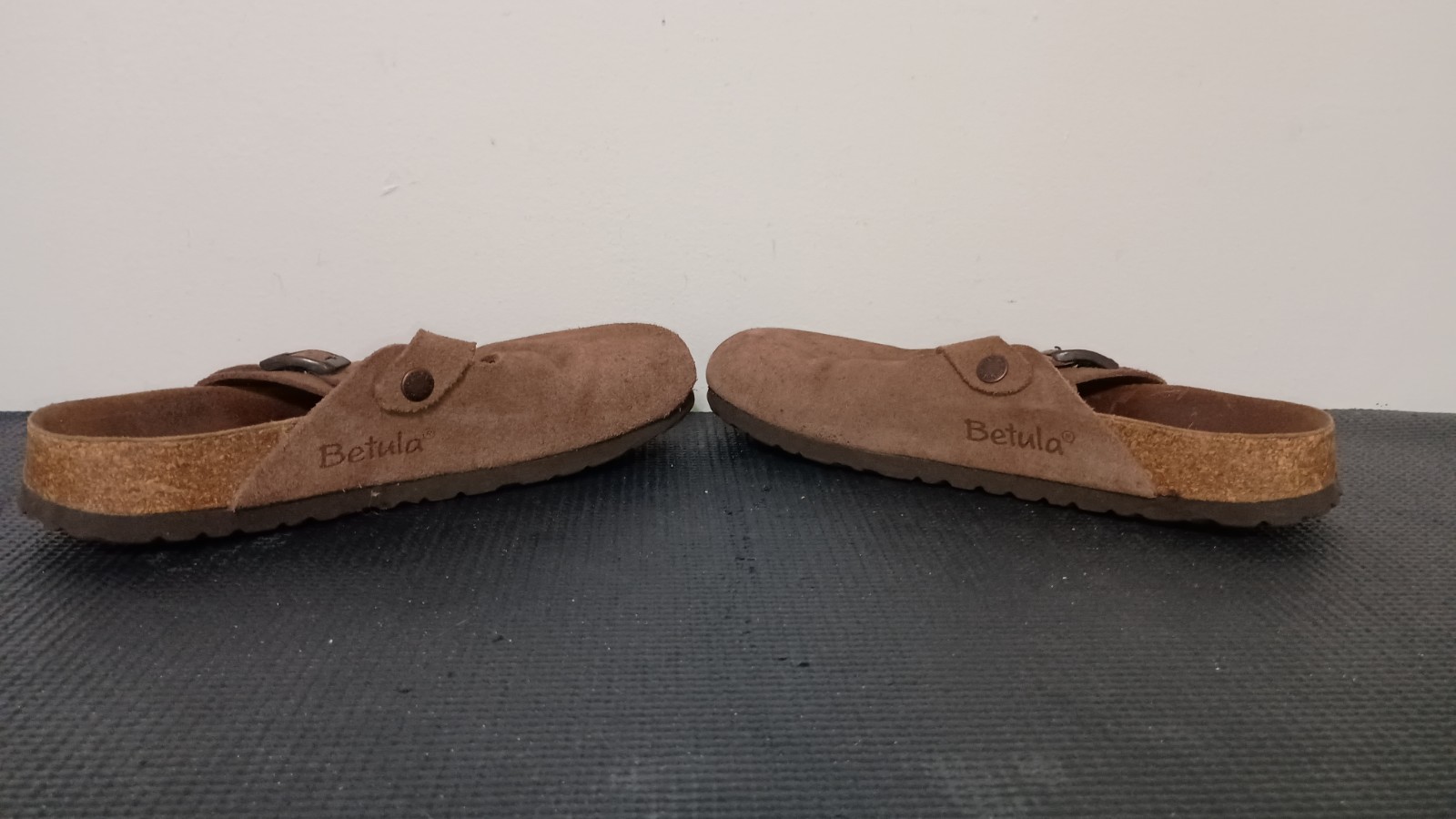 Birkenstock Betula Boston Khaki Suede Slip On Clogs US W 8 EU 39 Stained
