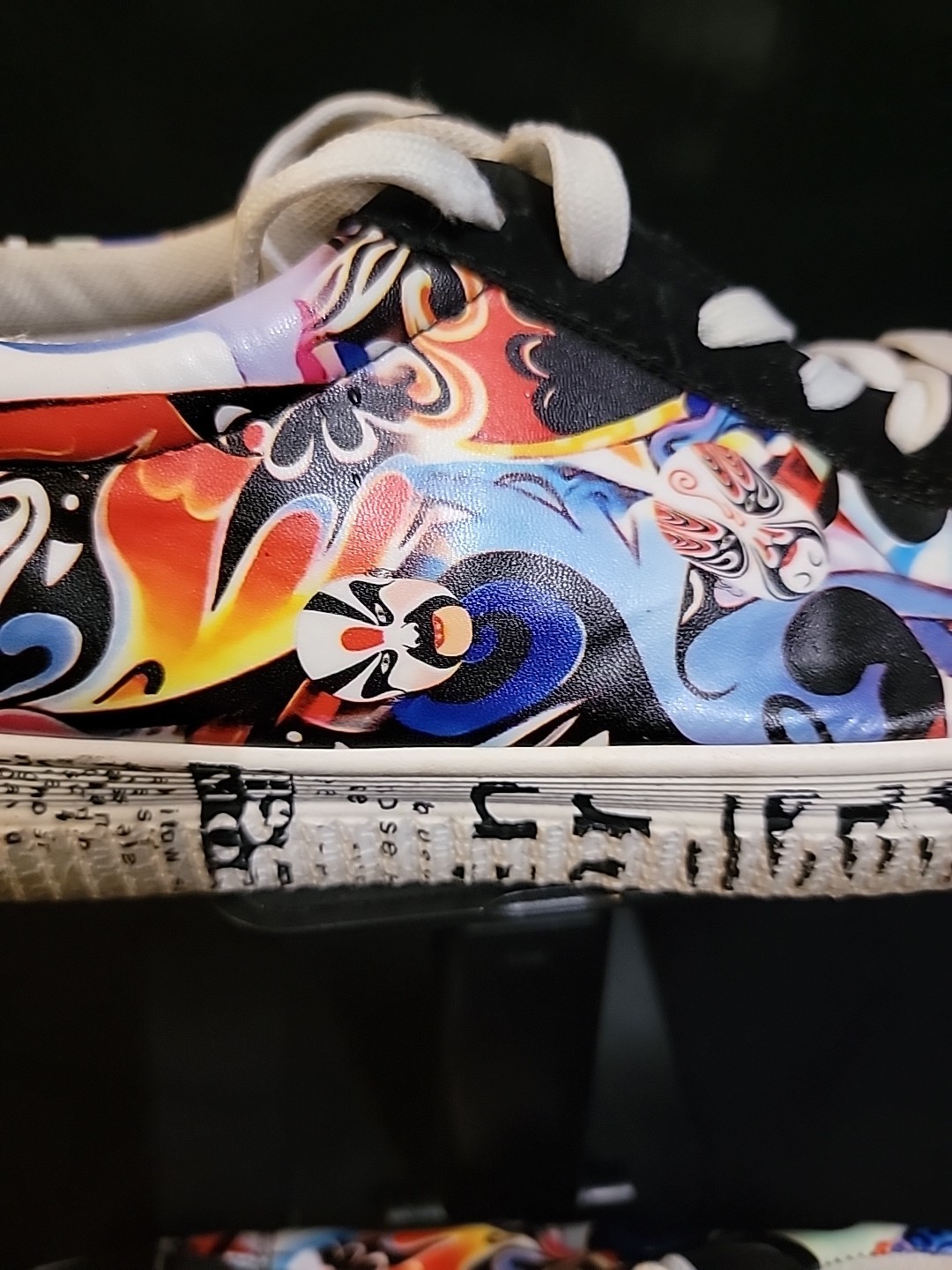 SHE & IN Graffiti Clown Print SHOE SIZE 41 US 10 See Photos Size Chart Sneaker