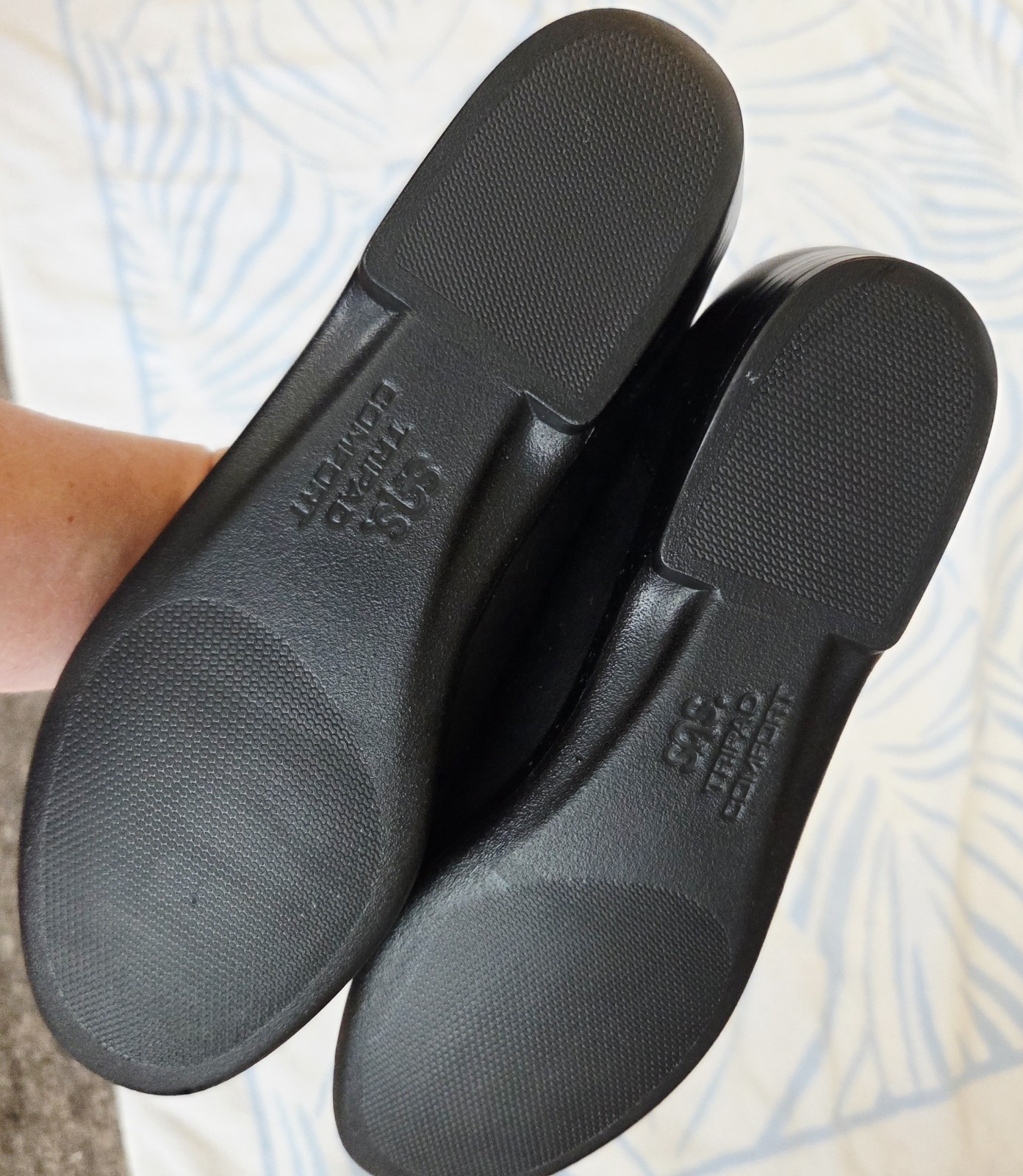 SAS Women’s Casual Shoes Tripad 7.5 S Slim Black Leather Occupational Clinic