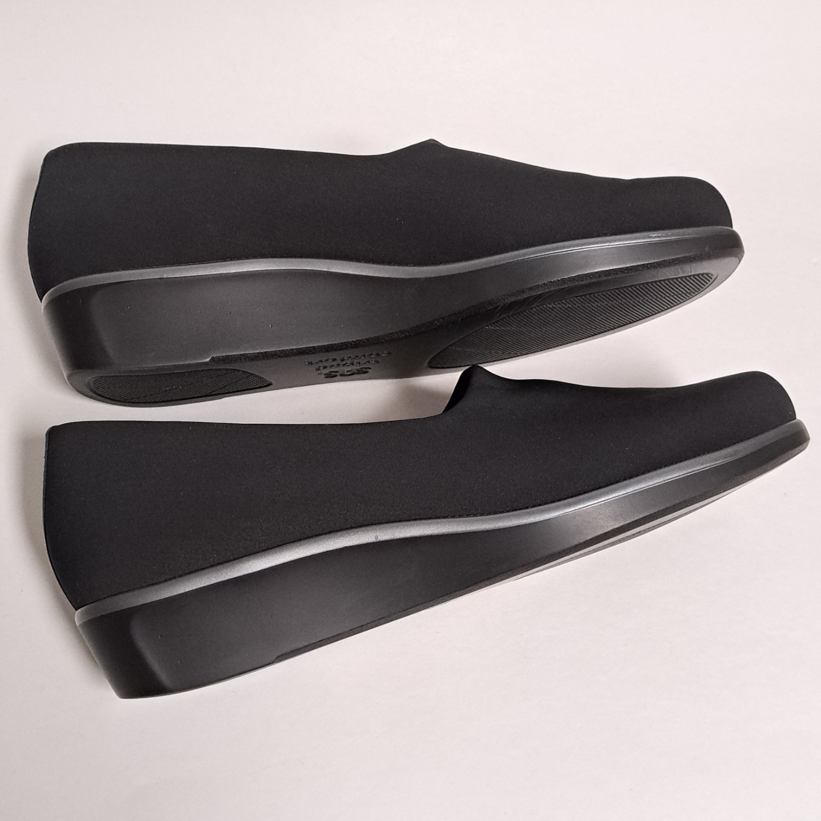 SAS Bliss Women’s sz 10.5 Shoes Black Slip On Tripad Comfort Support Wedge