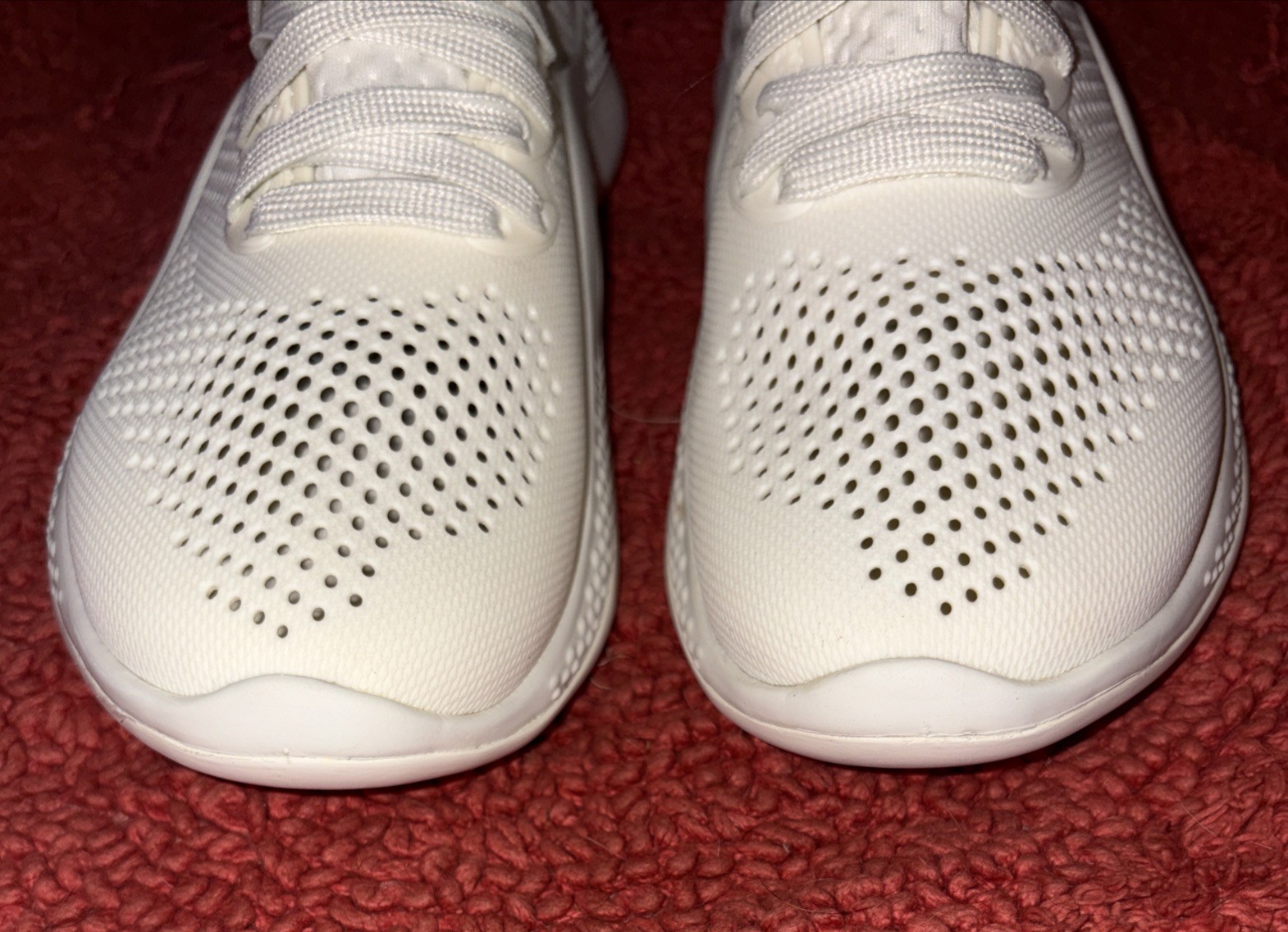 Crocs Women’s Sneakers Literide 360 Pacer Water Beach Pool Sneakers Shoes Sz 9 M