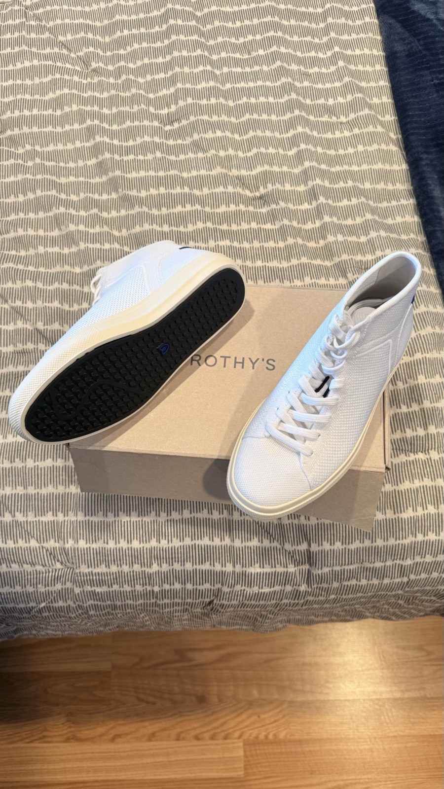 Rothy’s The High Top Sneaker – White – Women’s Size 7.5 NEW NIB Never worn