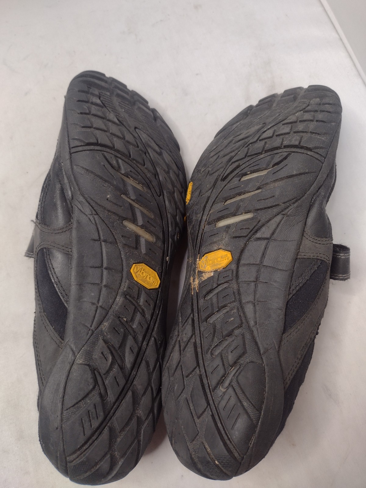 Merrell Pure Glove Black Mary Jane Women’s 8.5 Vibram Walking Trail Outdoor C