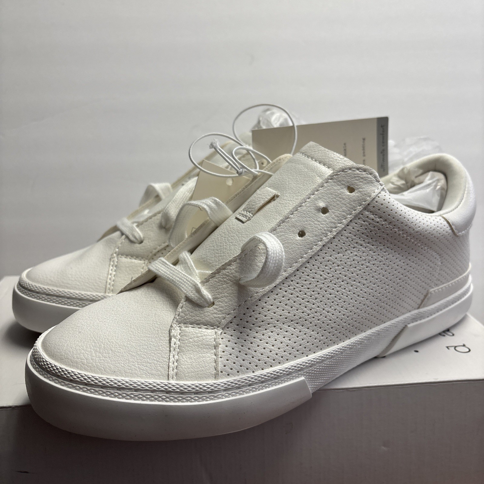 A New Day Womens Maddison Casual Fashion Walking Sneakers White Size 8.5