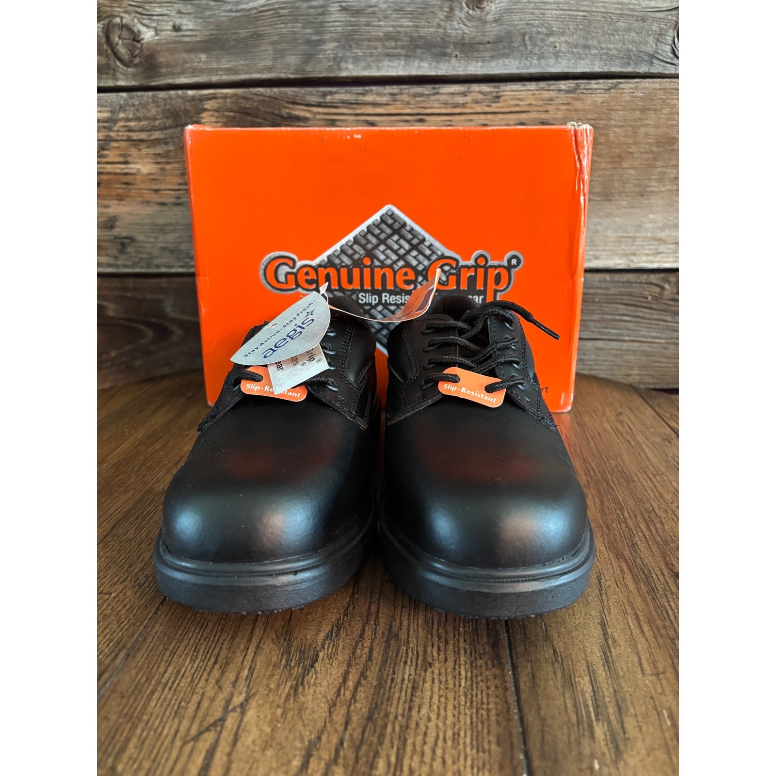 Genuine Grip GG720 Black Slip Resistant Oxford Work Shoes Womens 8.5 Medium NEW