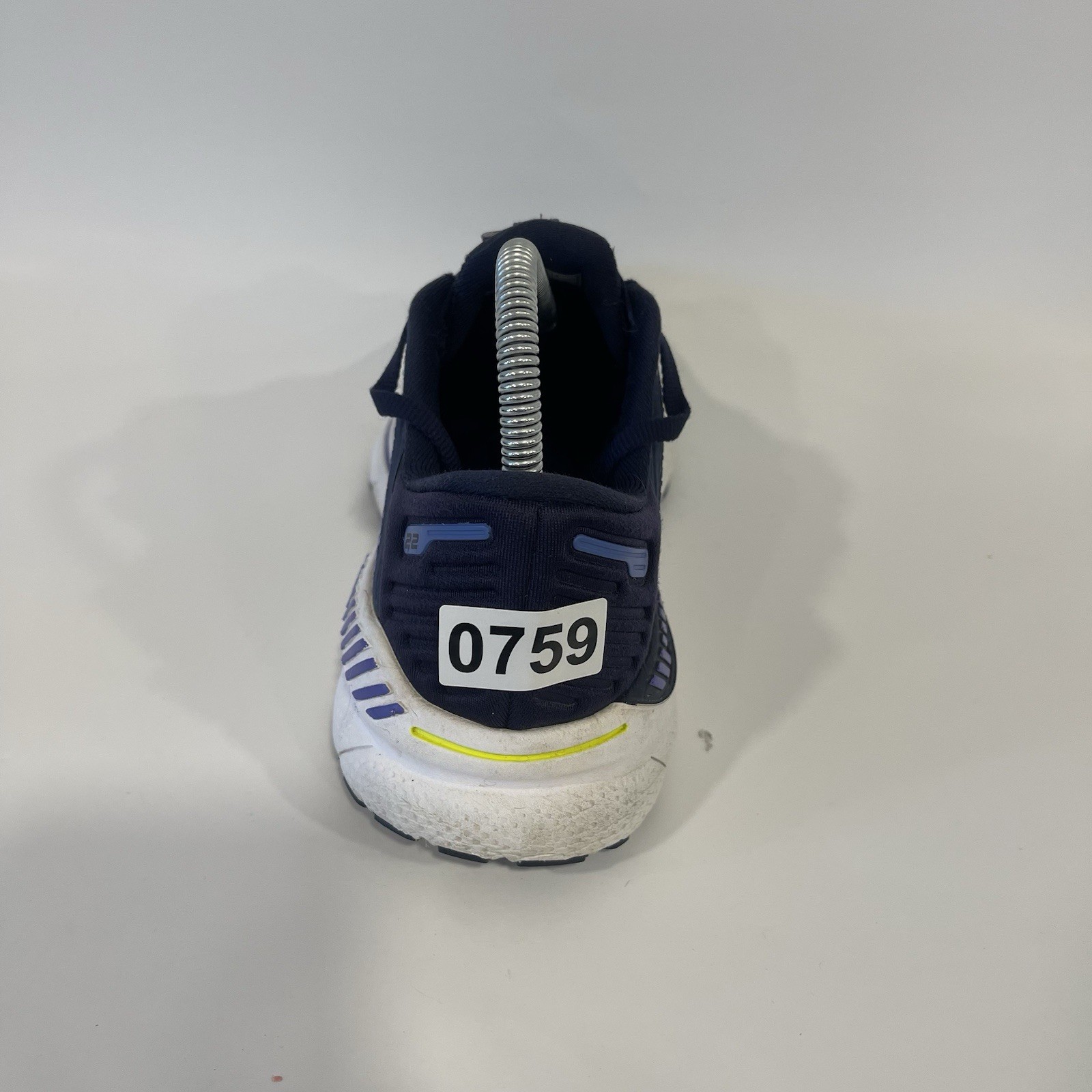 Brooks Adrenaline GTS 22 Shoes Womens 8 B Peacoat Blue Iris Rhapsody Sneakers