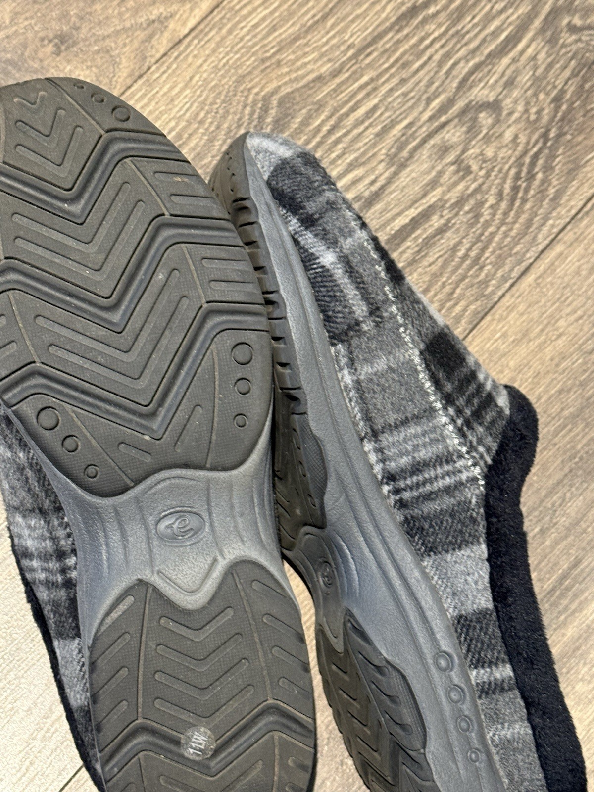 Easy Spirit Grey Black Slide Mule Size 11 W