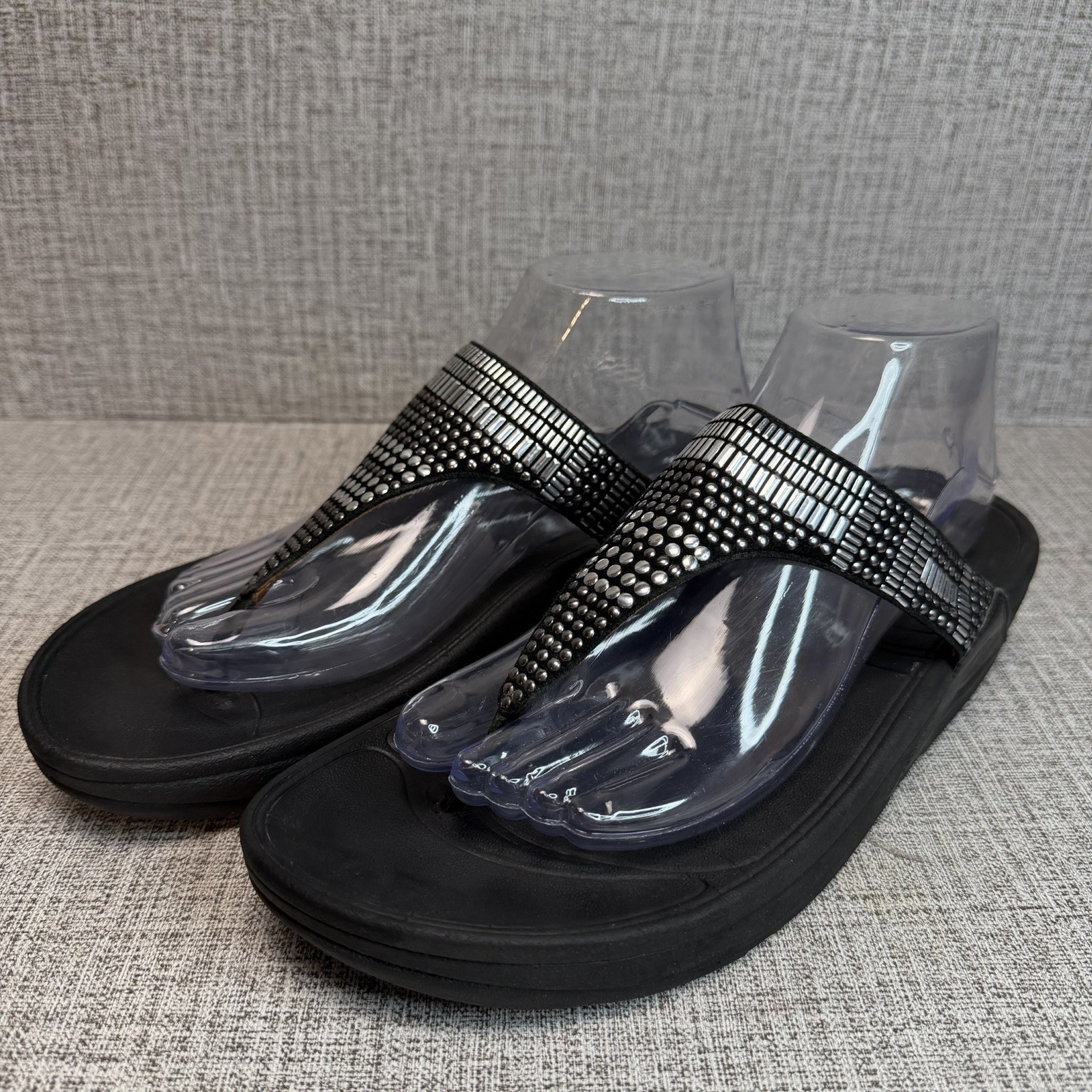 FitFlop Sandals Women’s Size 10 Black Strobe Luxe Flip Flop Thong Rhinestones