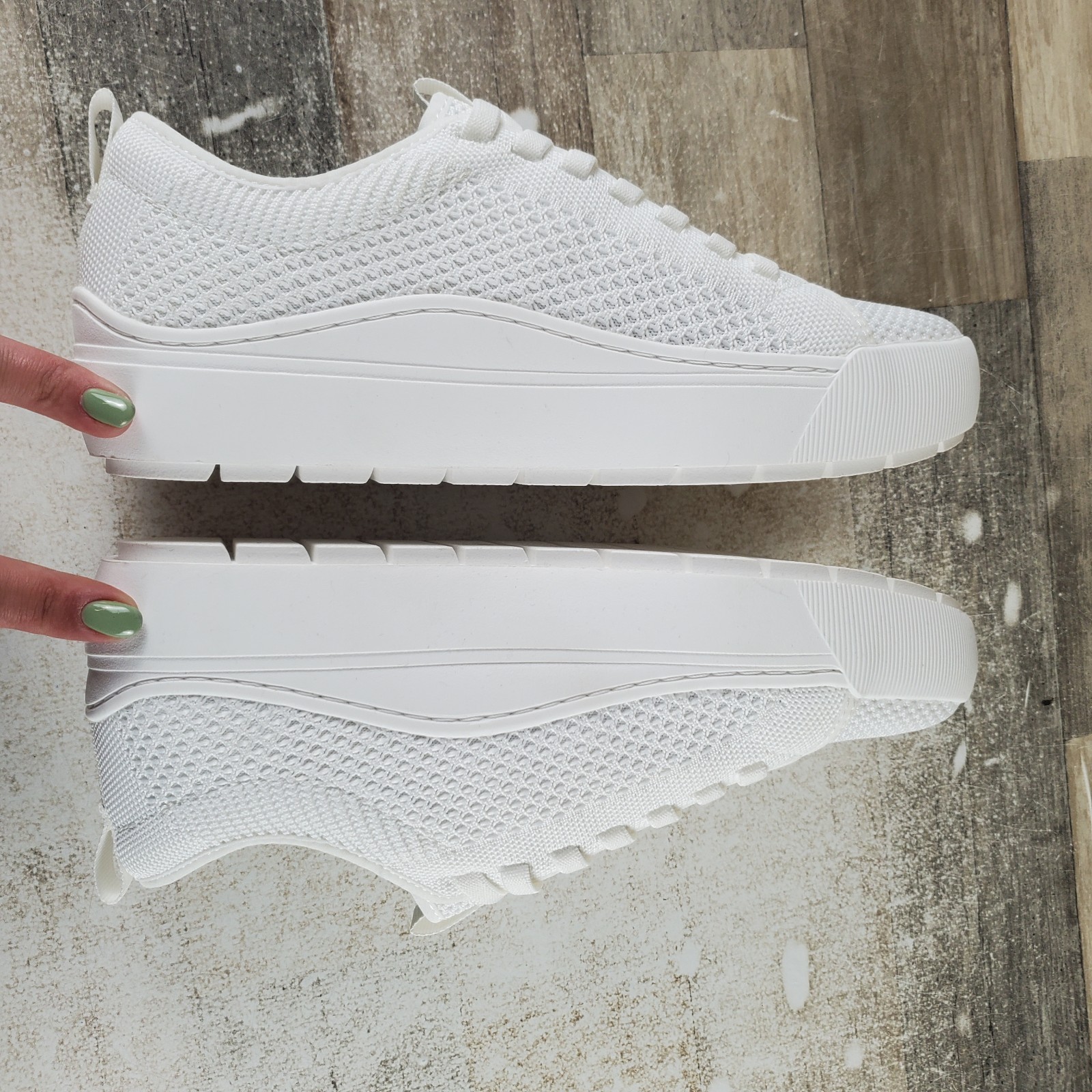 Dr Scholls Time Off Womens Shoes Sz 8.5 M Running White Knit Lace Up Sneakers