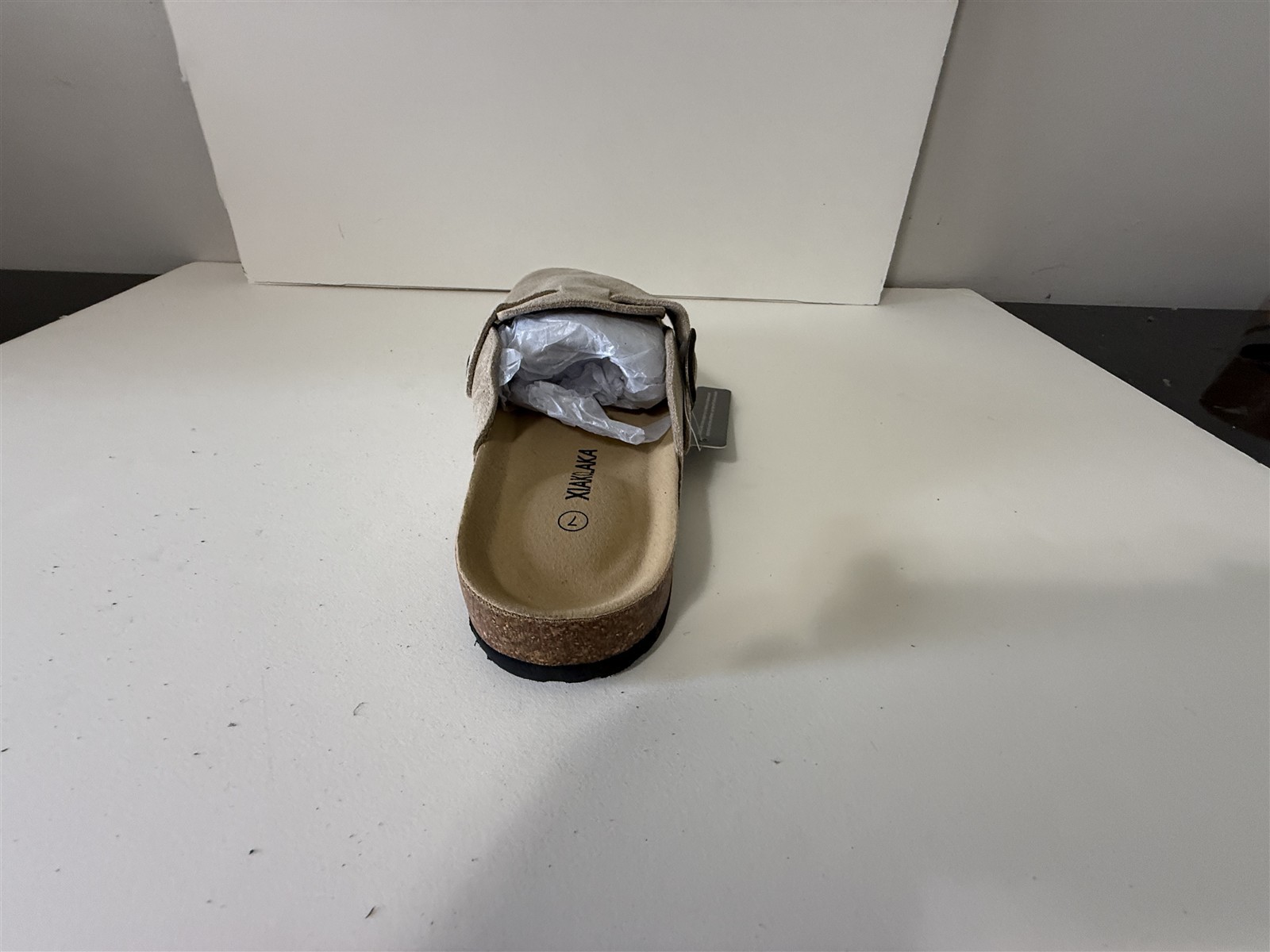 One Single Shoe Right Foot Women’s Moccasin Slip On Size 7