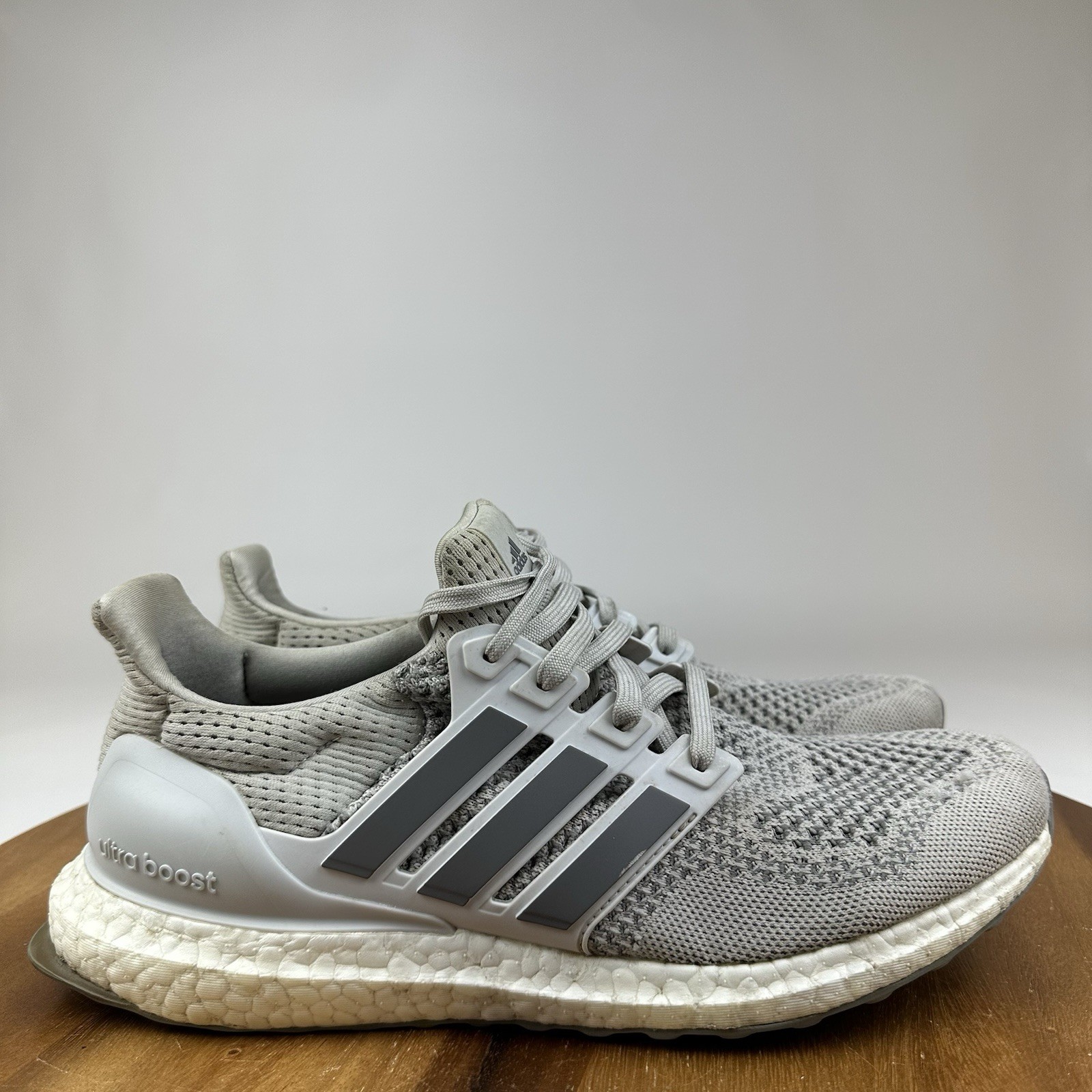 Womens Adidas Ultraboost 1.0 Gray Athletic Running Sneakers Shoes Size 10 M GUC