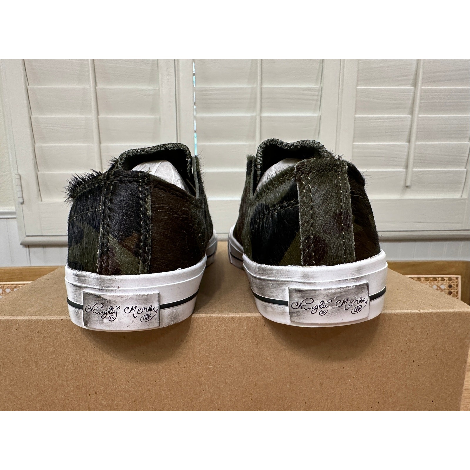Naughty Monkey Shalomar Sneaker Camo Leather 100% Pony Hair Sz 6 NWOB Distressed