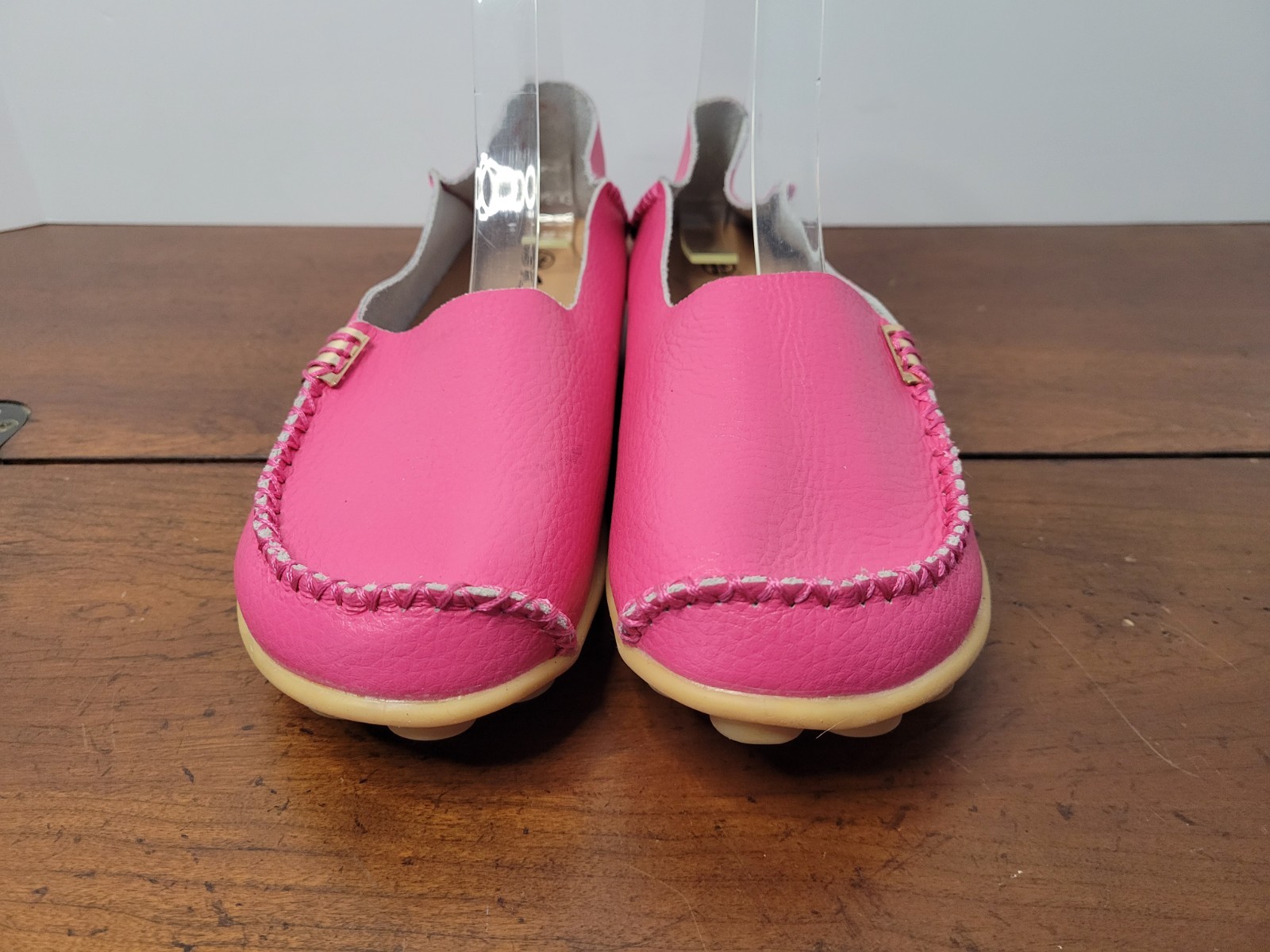 Venus Celia Pink Leather Comfort Womens Walking Driving Loafer Size 7.5 or 38