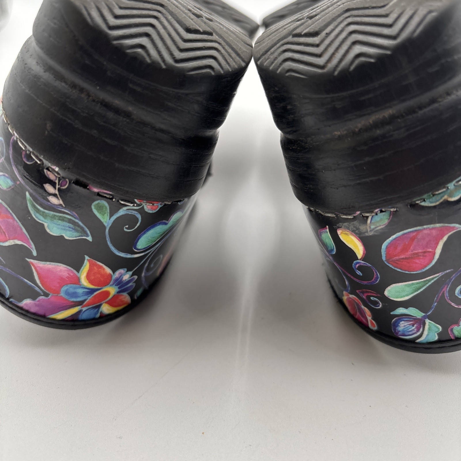 Dansko Floral Women’s Shoes Size 39 Professional Clogs Nursing Colorful Flowers