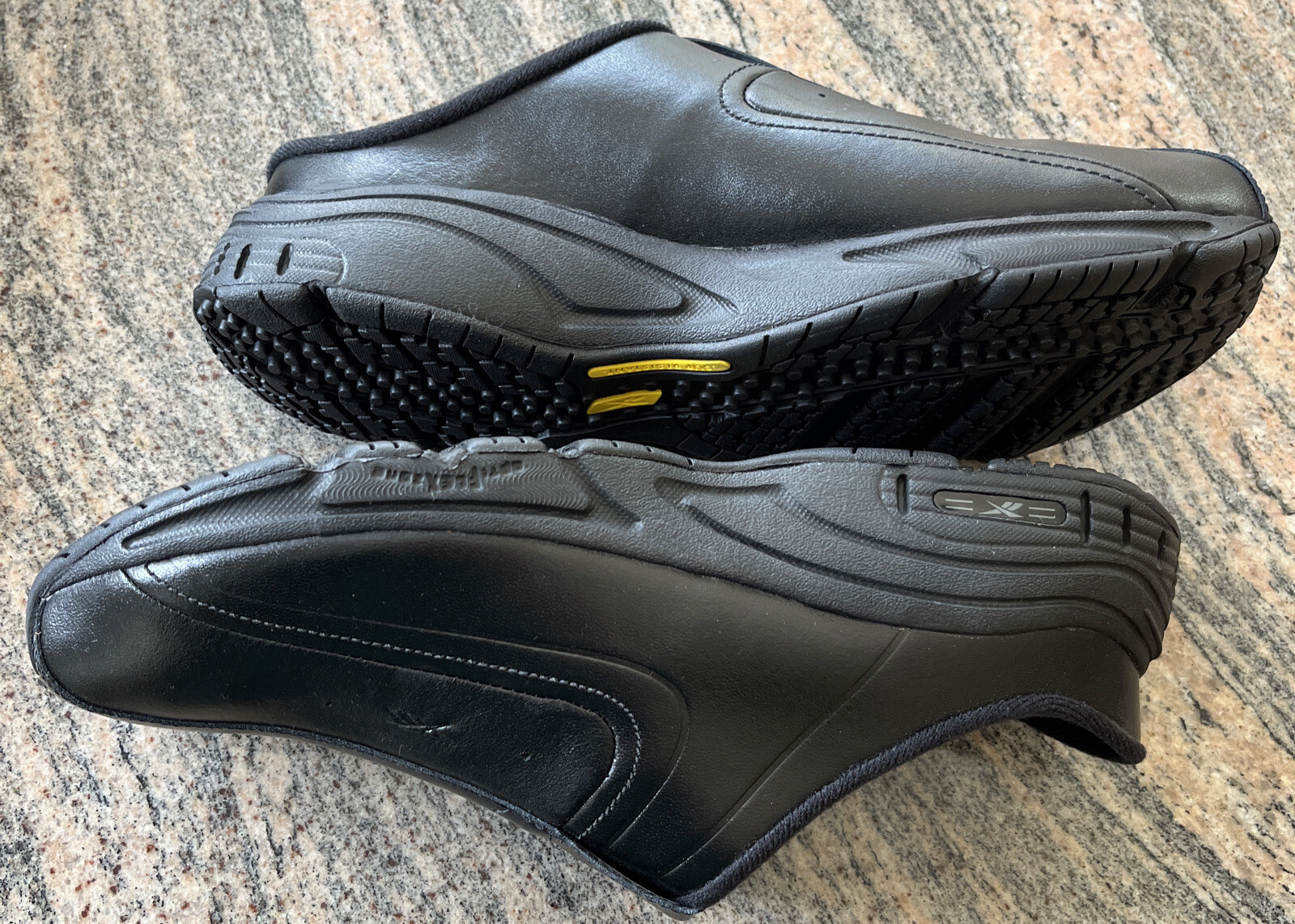 Brand New Vintage Women’s Black Reebok Duty Proof Slip-On Mules Size 11