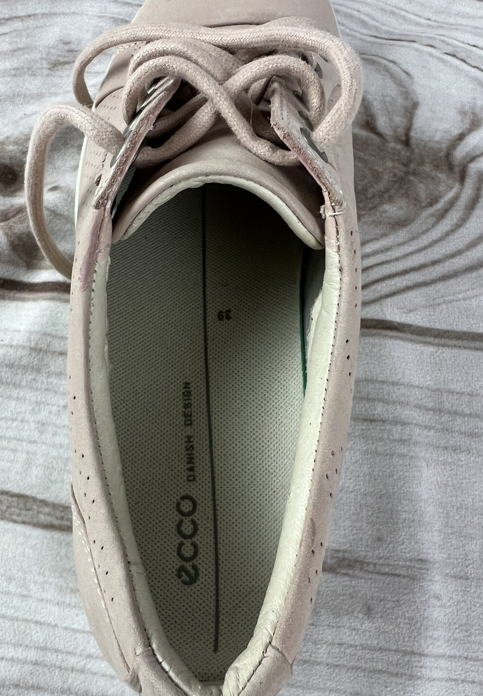 Ecco Women’s Sneaker Size 8 Blush Pink Nubuck Athletic Golf Walking Shoe EU 39