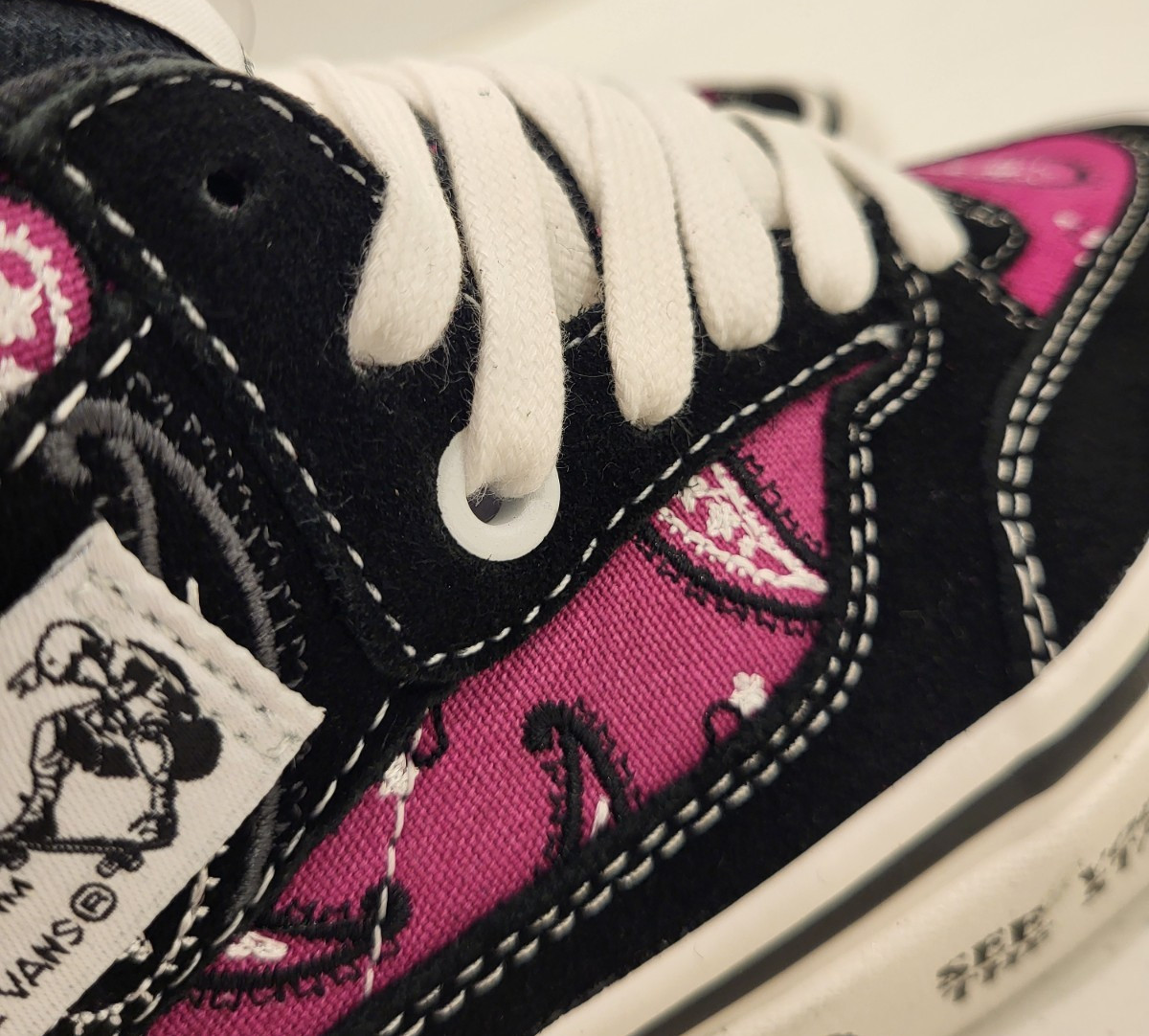 Vans Hal Cab 33 DX Cosmic Rodeo Baton Rouge Black Womens Size 7 Paisley Luxury
