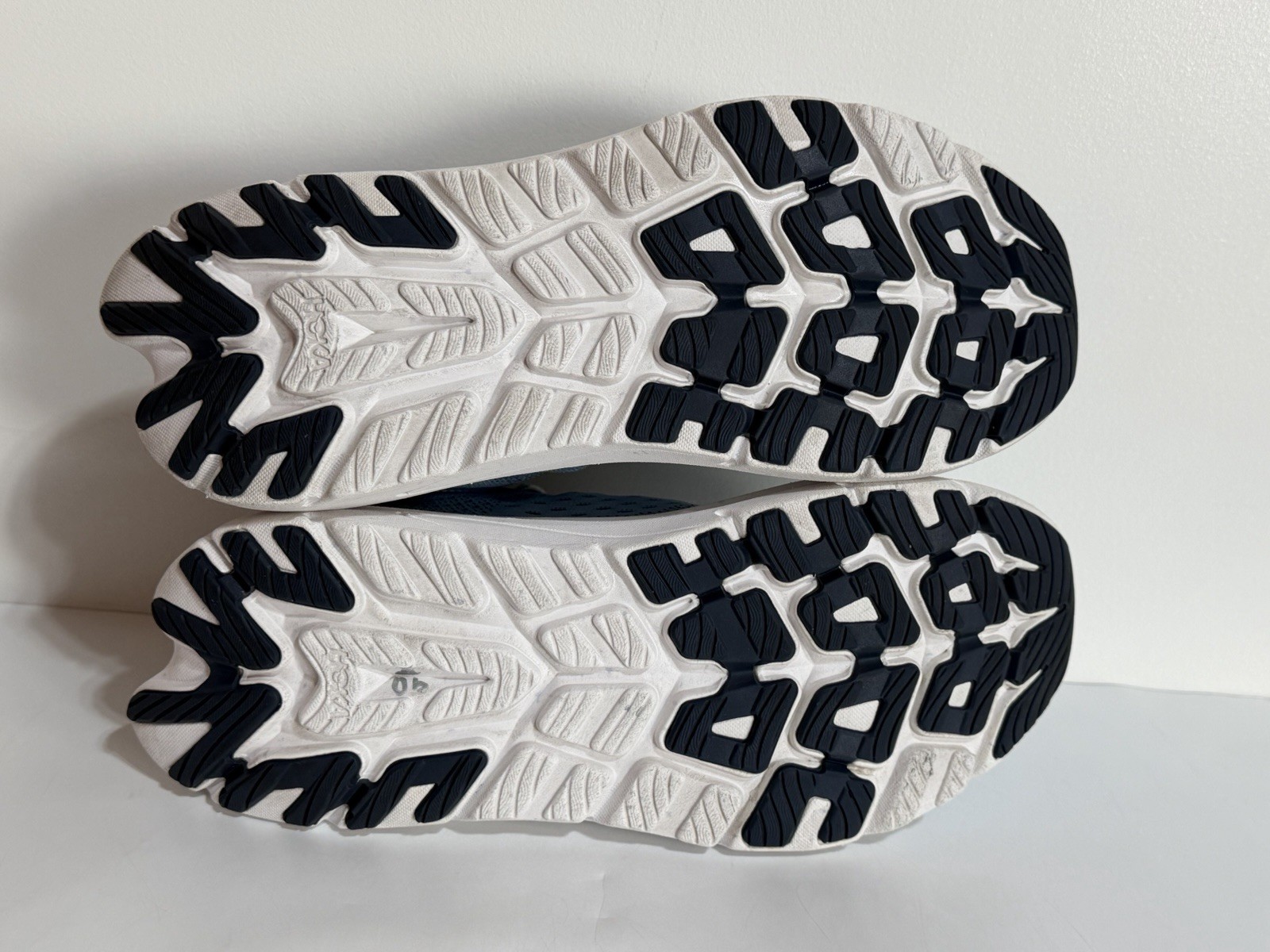 Hoka One One Kawana 2 Drizzle Blue White Sneakers Women’s 9.5B Shoes 1147913