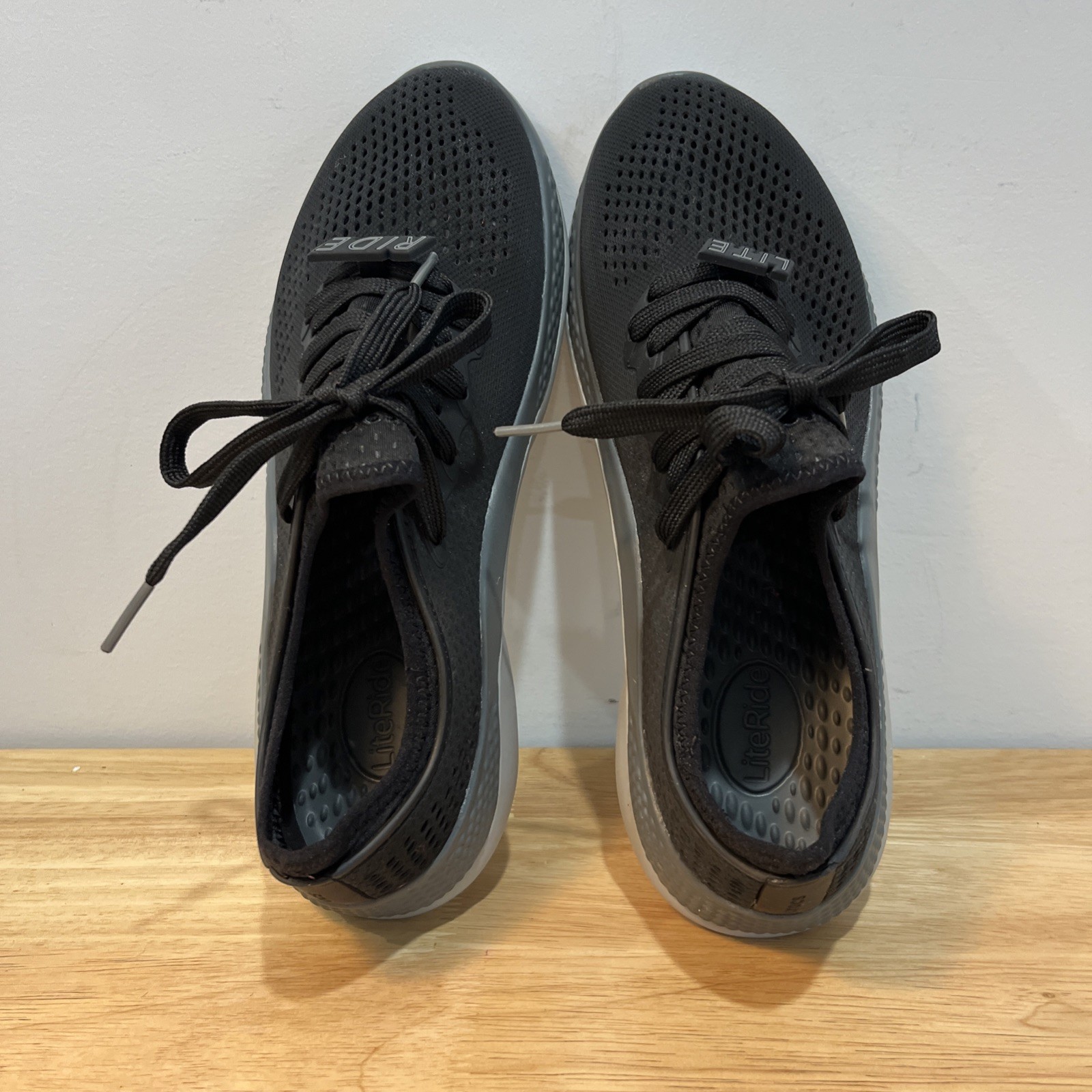 Crocs Womens Literide Pacer 206705 Black Lace Up Casual Shoes Sneakers Size 10