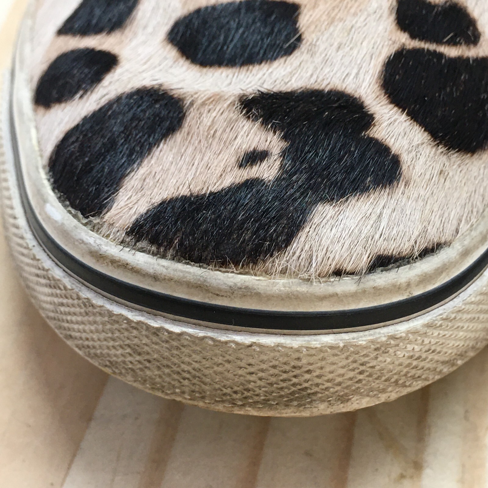 Dolce Vita Shoes Womens 8.5 Leopard Faux Fur Slip On Sneakers Brown Comfort