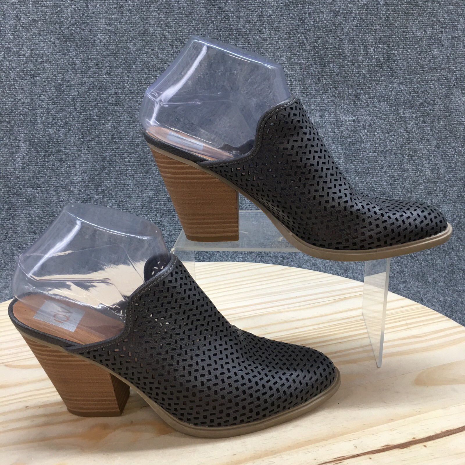 Dolce Vita Mules Womnes 9 Kenli Slip On Gray Faux Leather Block Heels Almond Toe