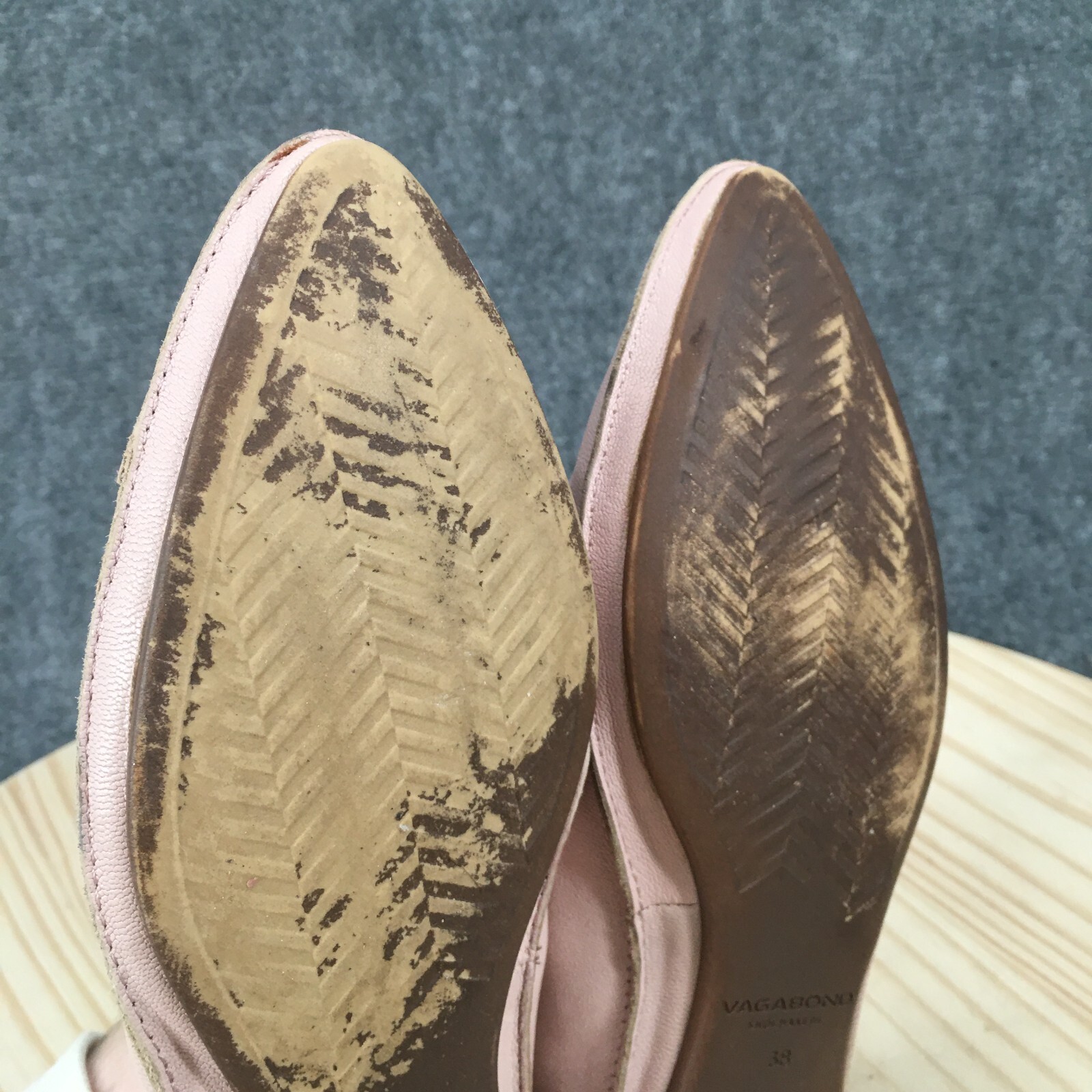 Vagabond Shoemakers Shoes Womens 38 Almond Toe Flats Casual Pink Leather Slip On