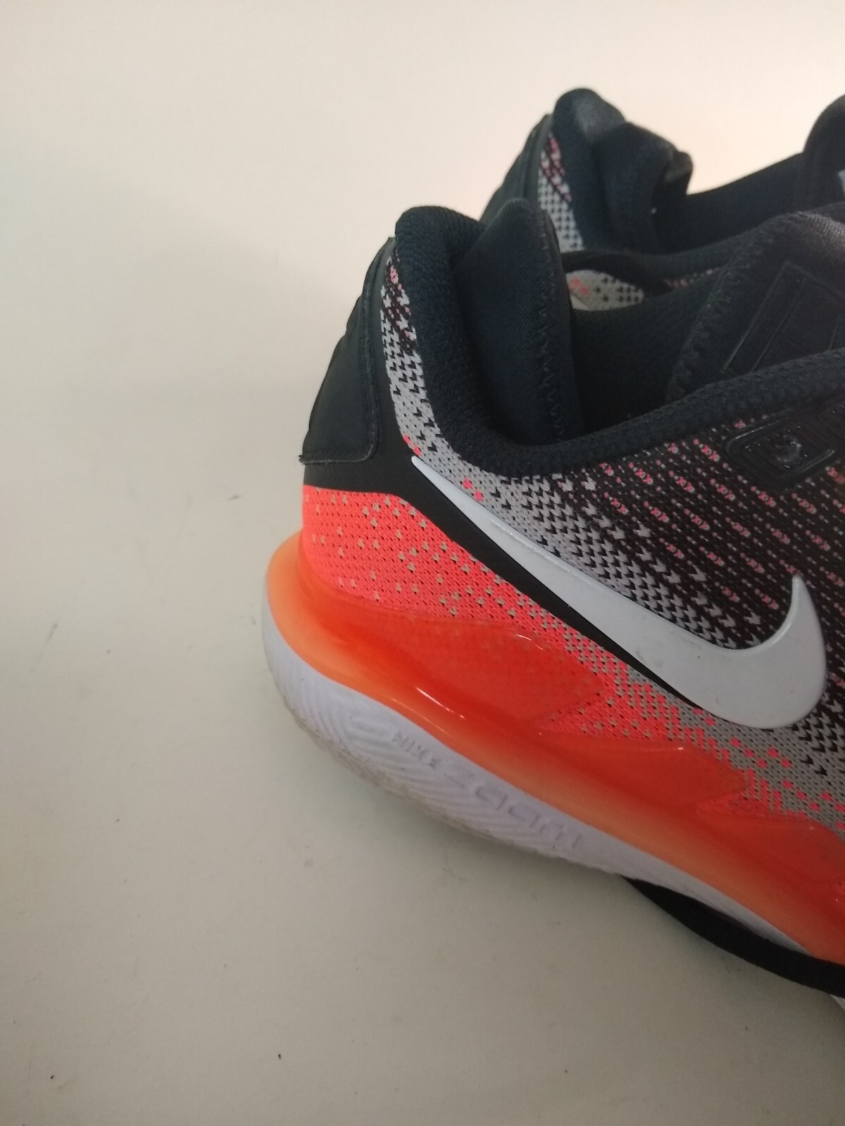 Nike Air Zoom Vapor X Knit Tennis Shoes AR8835-001 Womens 8.5