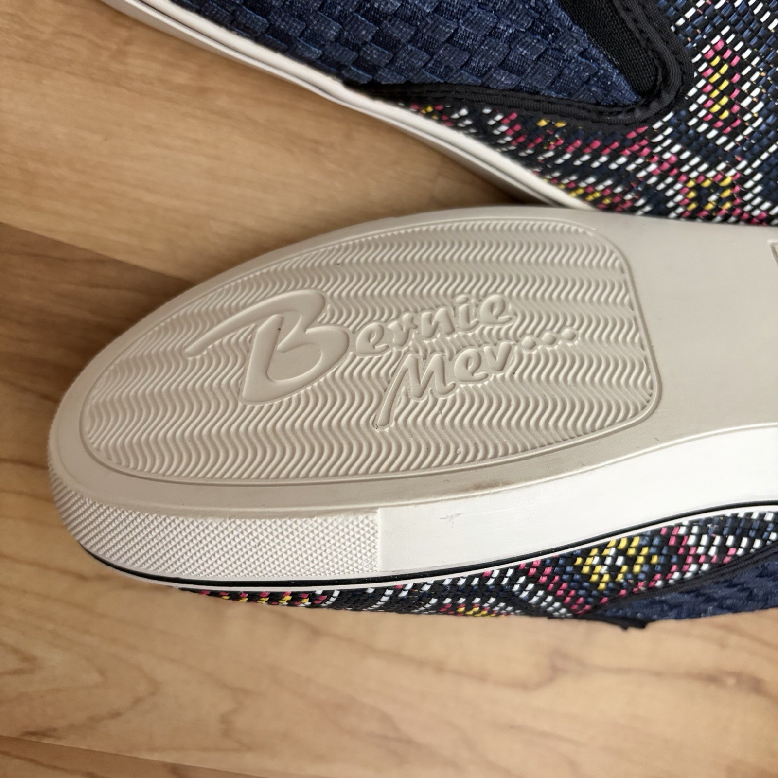 Bernie Mev Women’s Size USA 7 Woven Blair Slip On Geometric Pattern Memory Foam