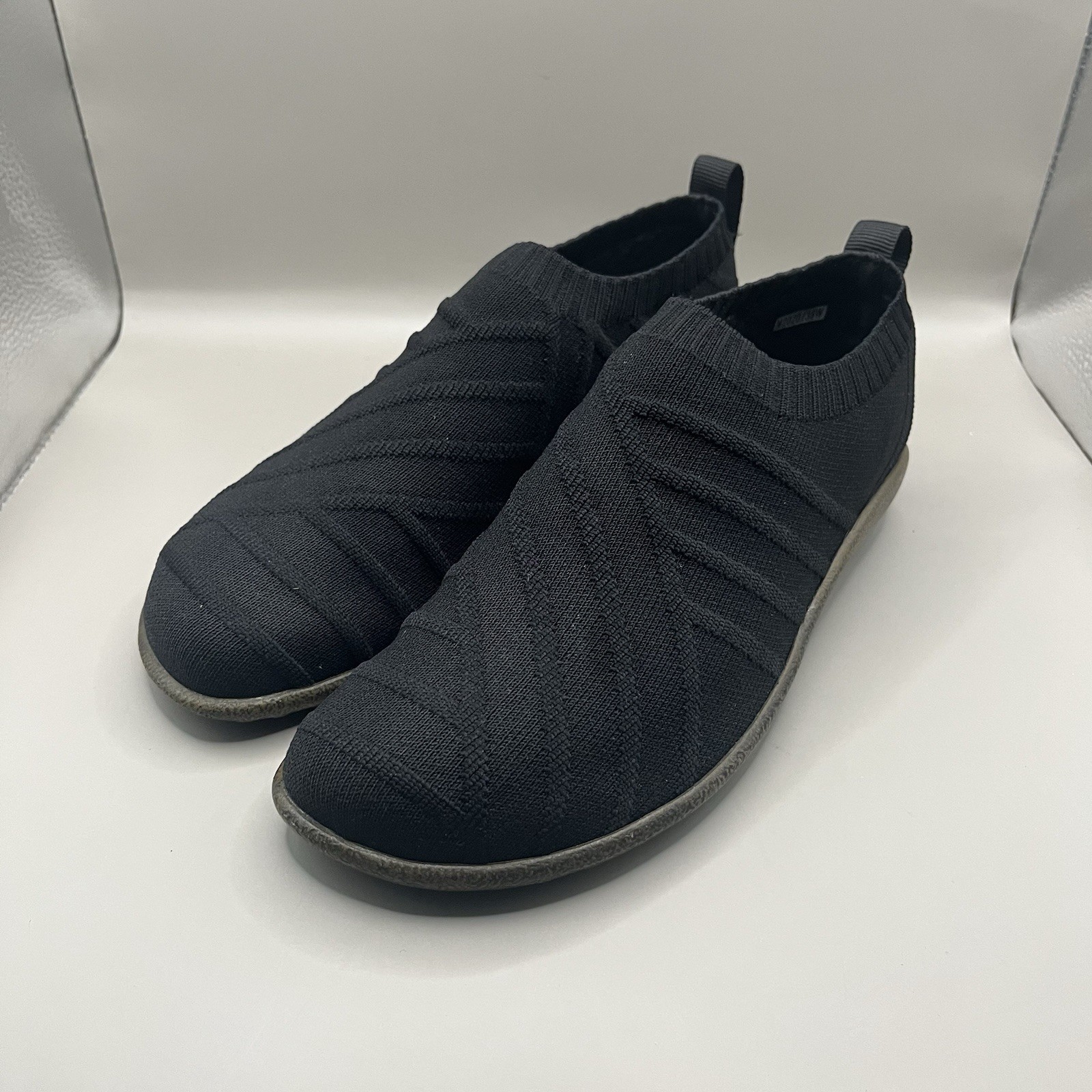 Naot Okahu Vegan Knit Slip On Shoes Women’s US 6 / EU 37 Casual Comfort Black
