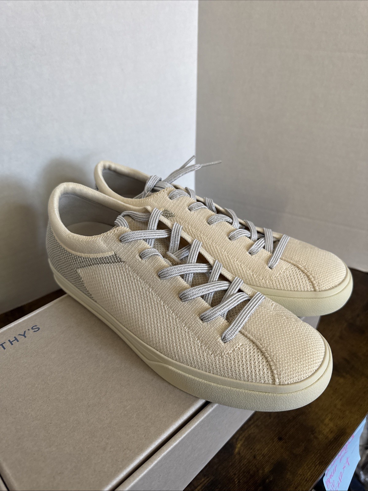 Rothy’s Women’s The Lace Up Sneaker Size 9 NEW Diamond Twill Cream
