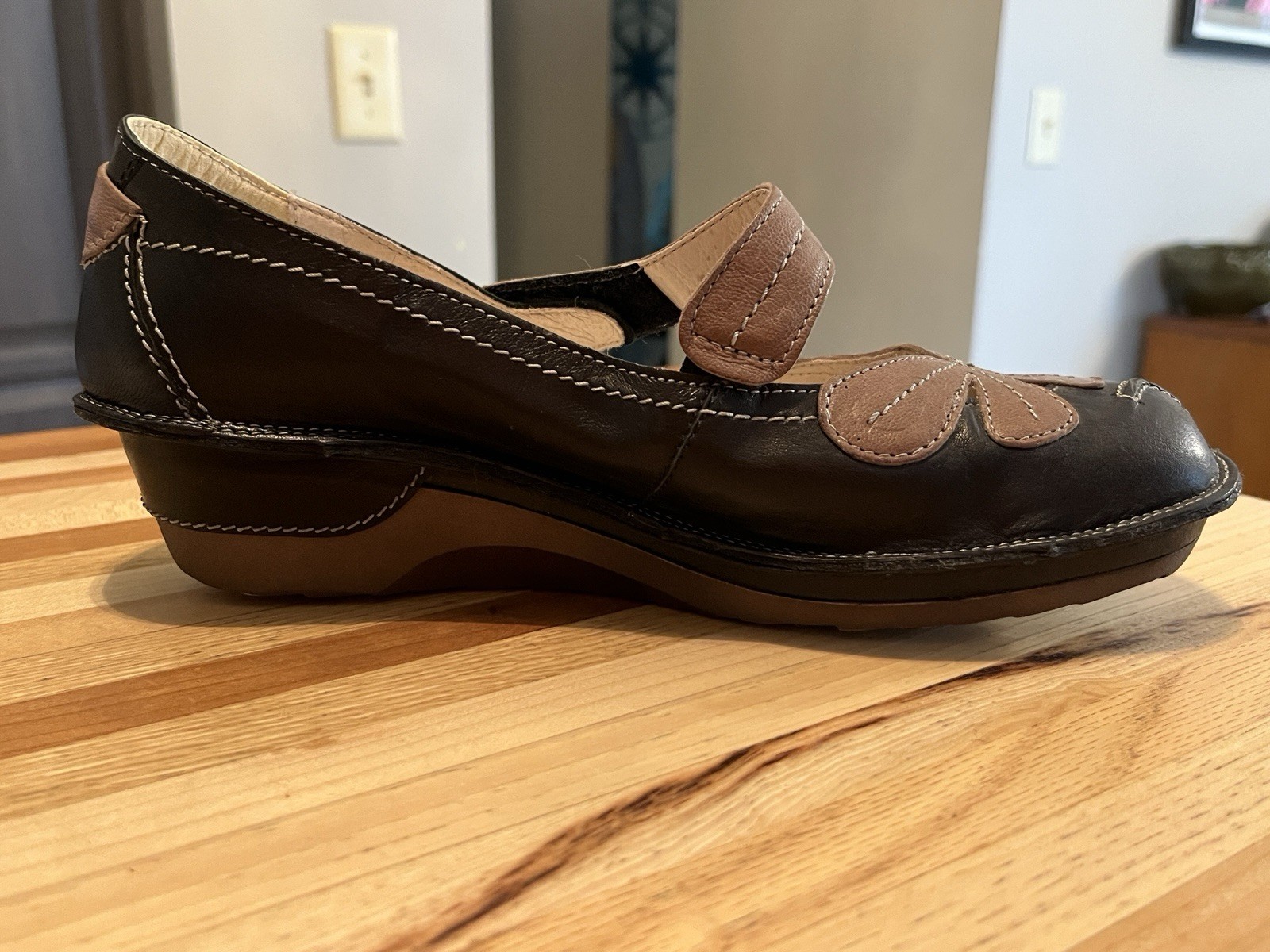 Softwaves Softy’s Light Mary Jane Leather Flower Platform PumpShoes Womens 7 38